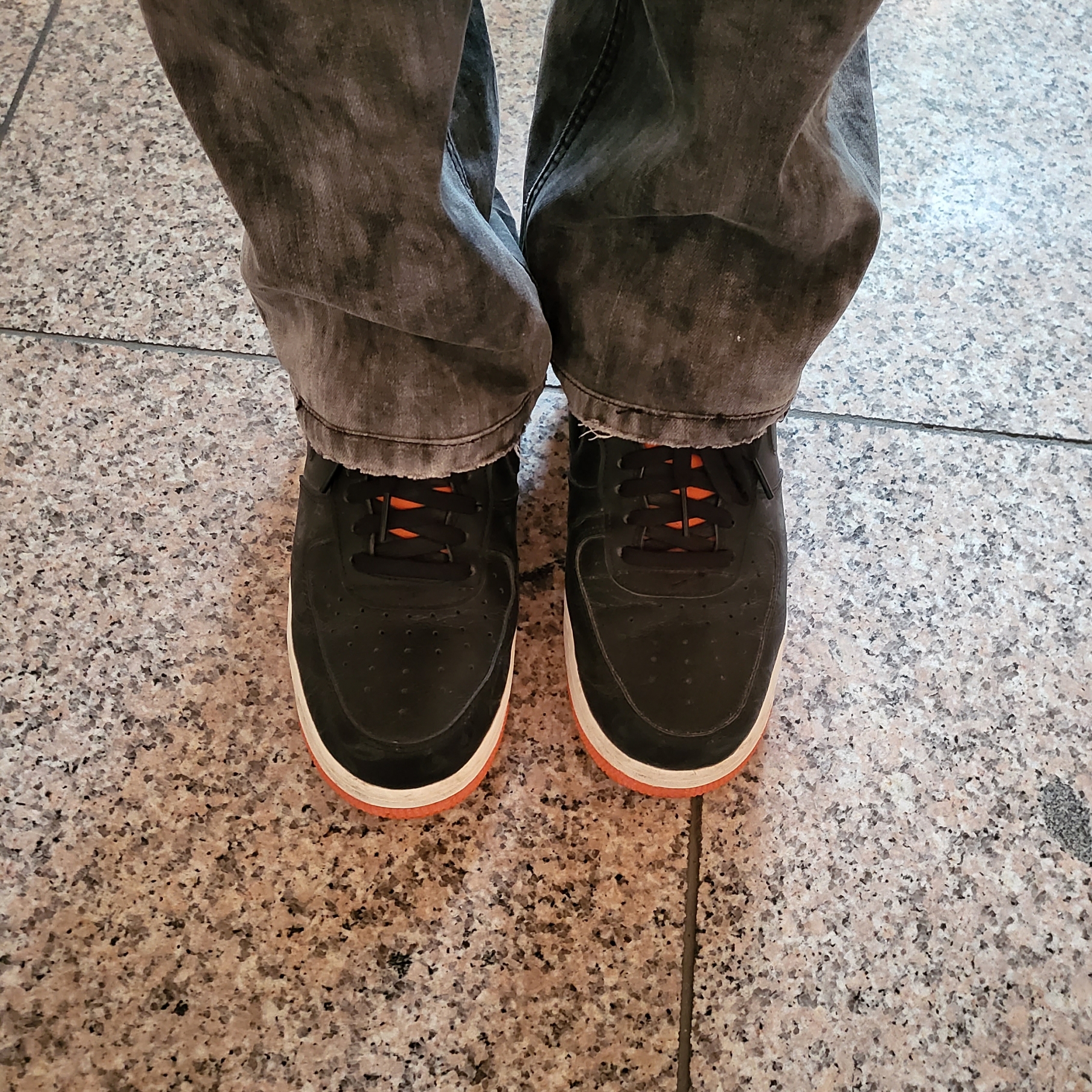 Nike Air Force 1 '07 PRM Halloween 착용 스타일