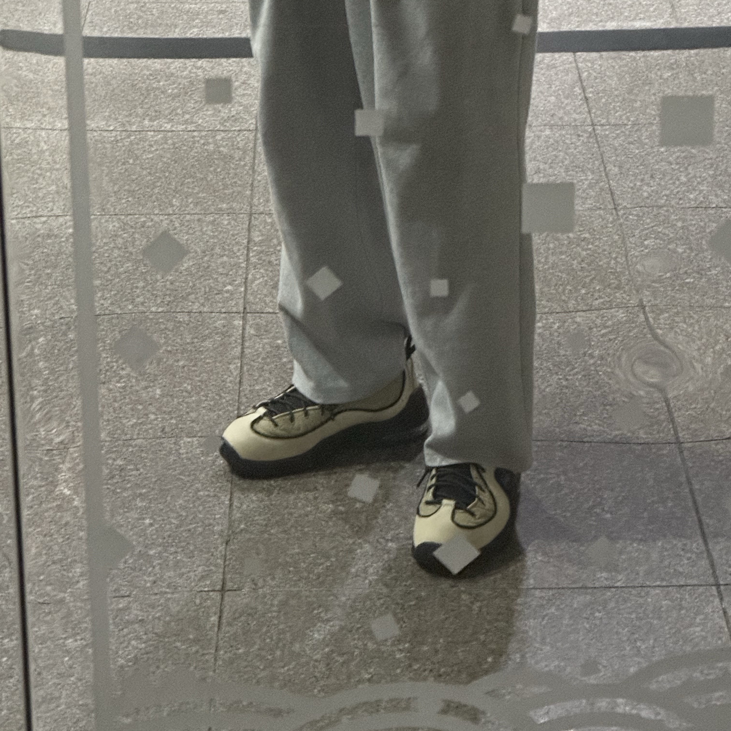 Nike x Stussy Air Penny II Rattan and Limestone 착용 스타일