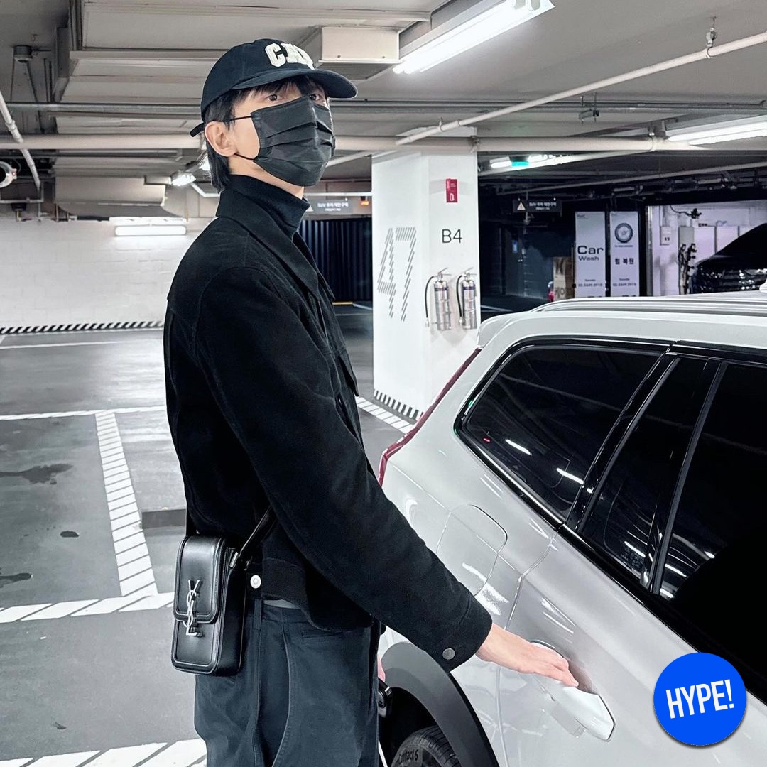 (W) Celine Triomphe Cloche Hat in Seamless Cashmere Sand, Arc'teryx Atom AR Hoody Relic 착용 스타일 - 9