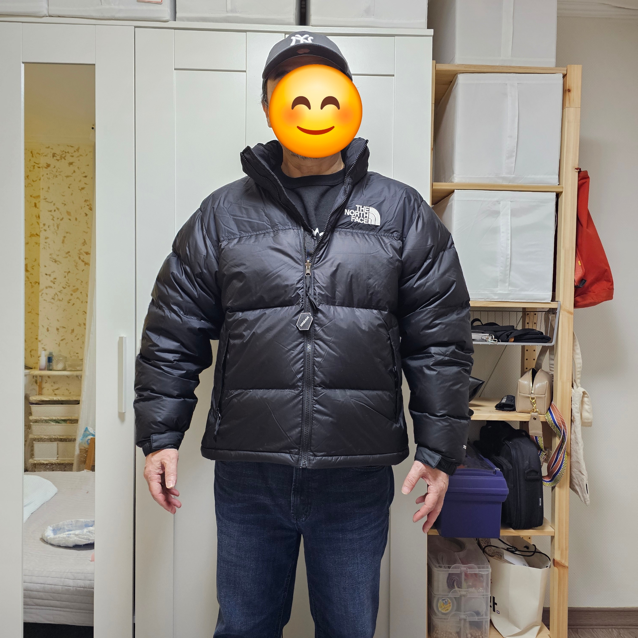 The North Face 1996 Retro Nuptse Down Jacket TNF Black 착용 스타일 - 2