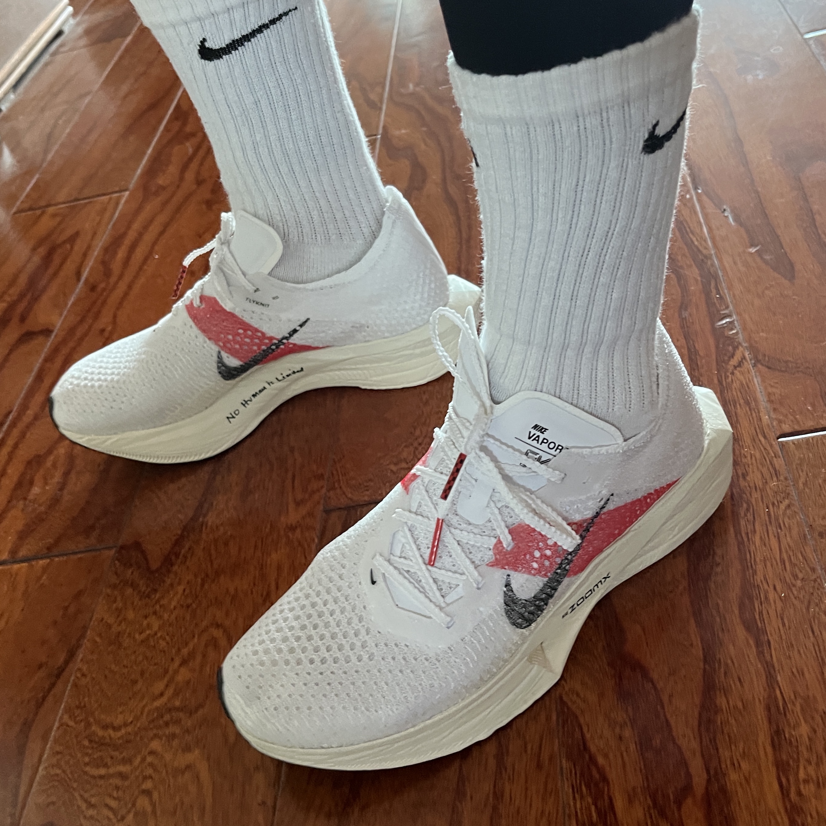Nike ZoomX Vaporfly Next% 3 Eliud Kipchoge 착용 스타일 - 2