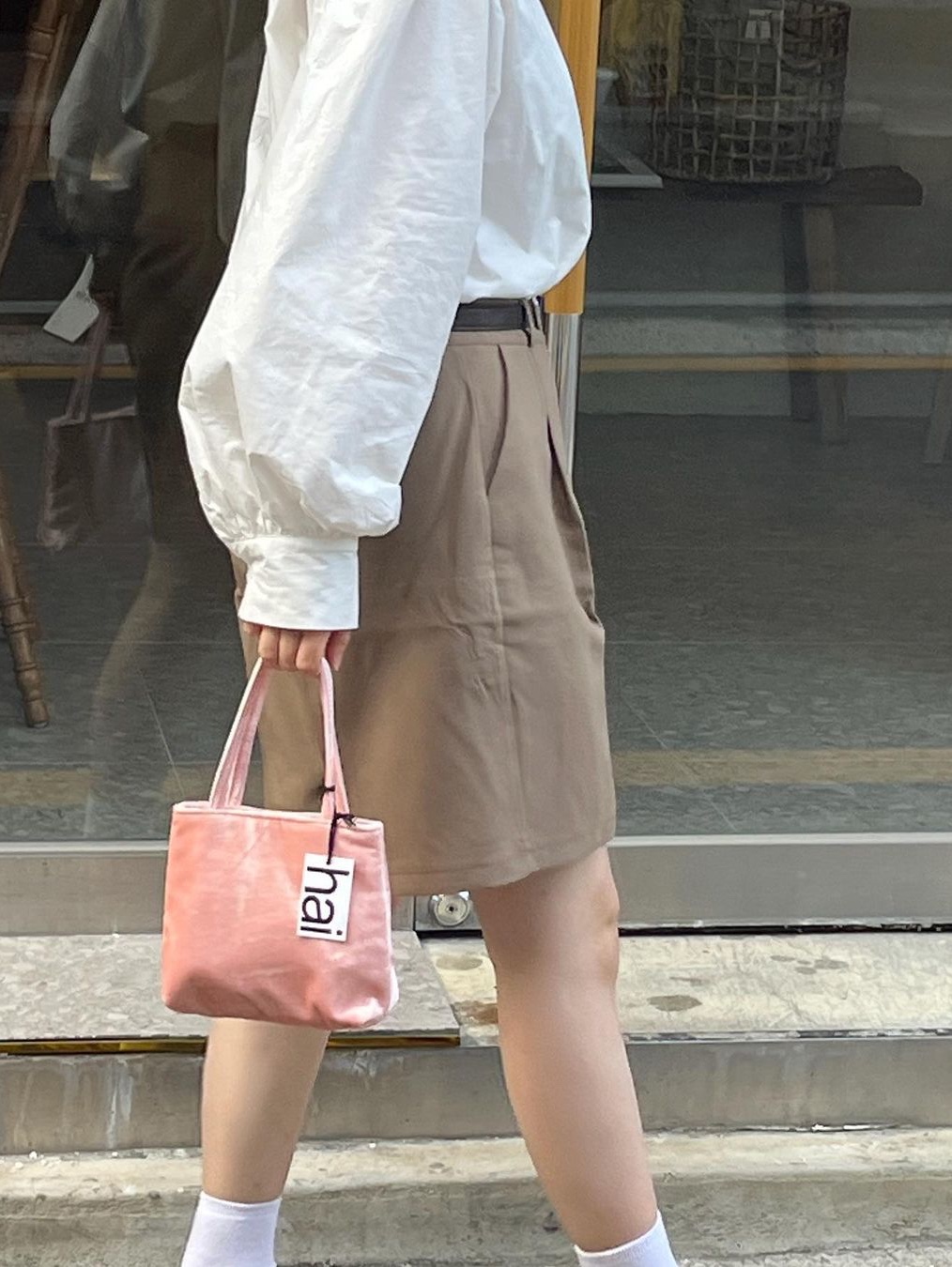 Hai Little Velvet Bag Pink 착용 스타일