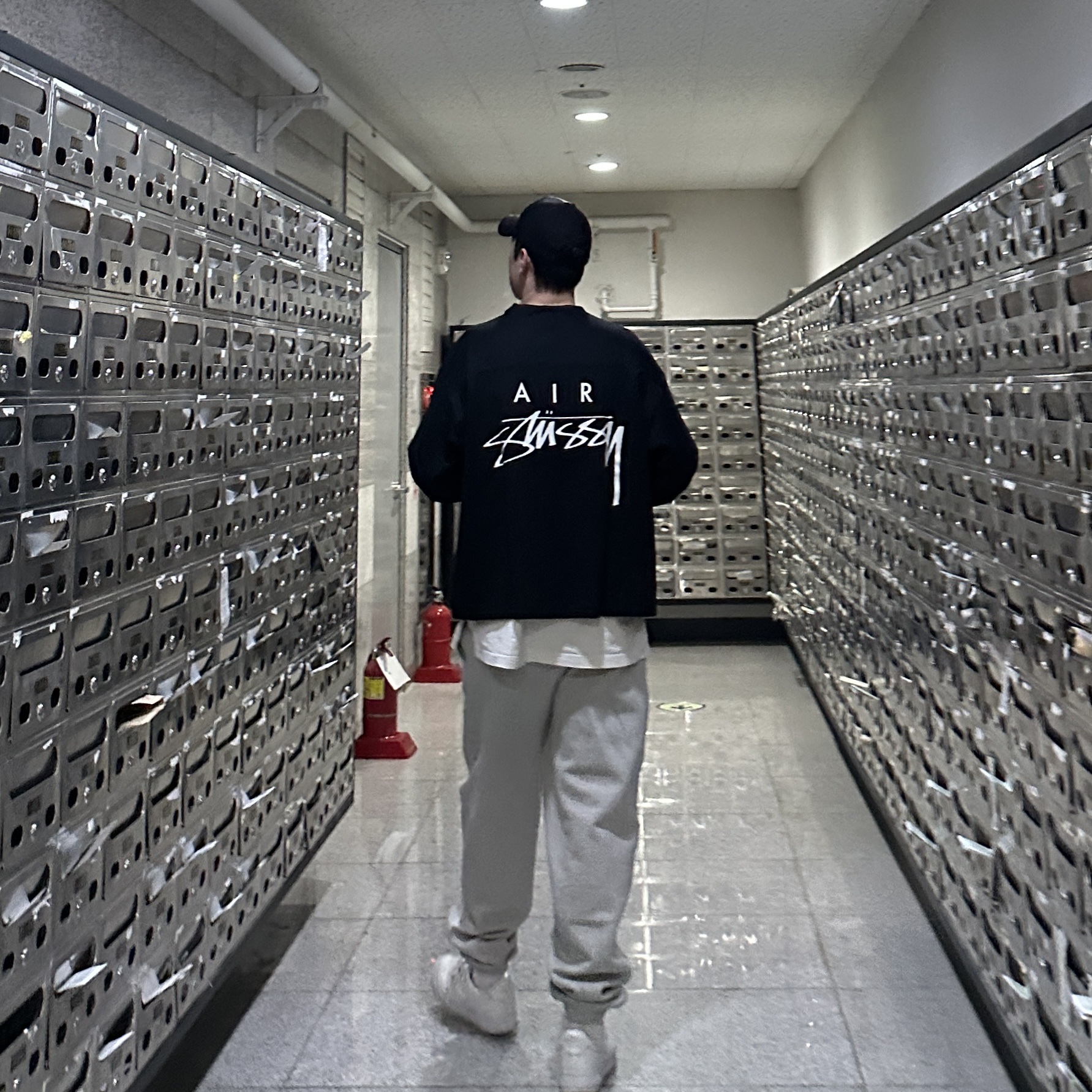 Nike x Stussy Long Sleeve Top Black (FJ9164-010) 착용 스타일 - 2