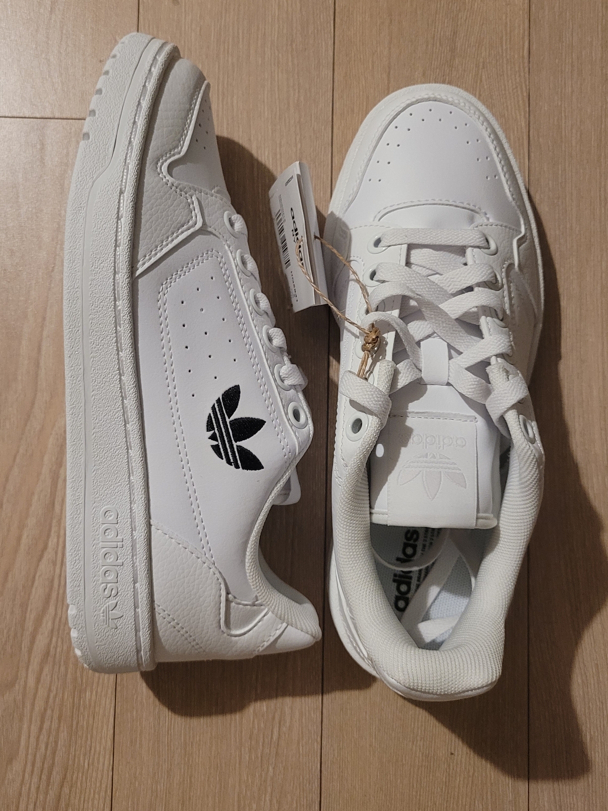 Adidas NY 90 Cloud White Core Black 착용 스타일 - 1