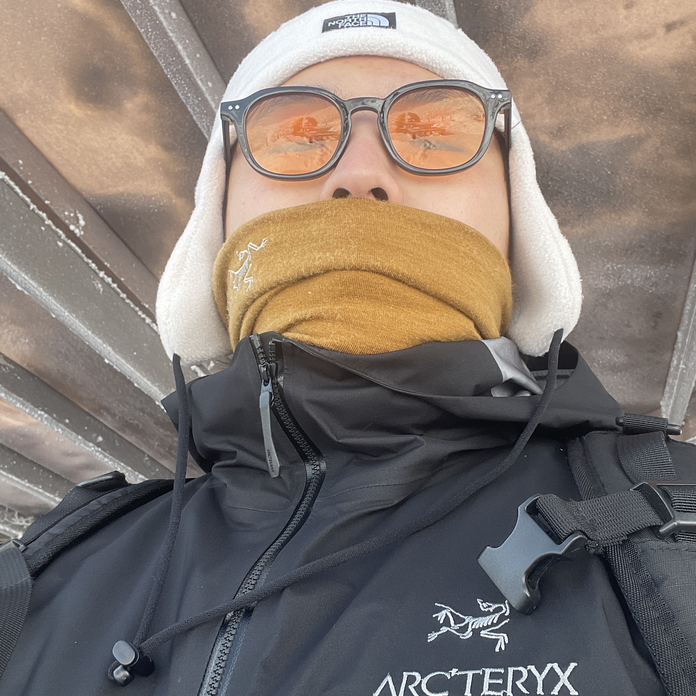 Arc'teryx Beta Jacket Black, Sansan Gear Side Snap Pants V2 Black - 23FW 착용 스타일 - 2