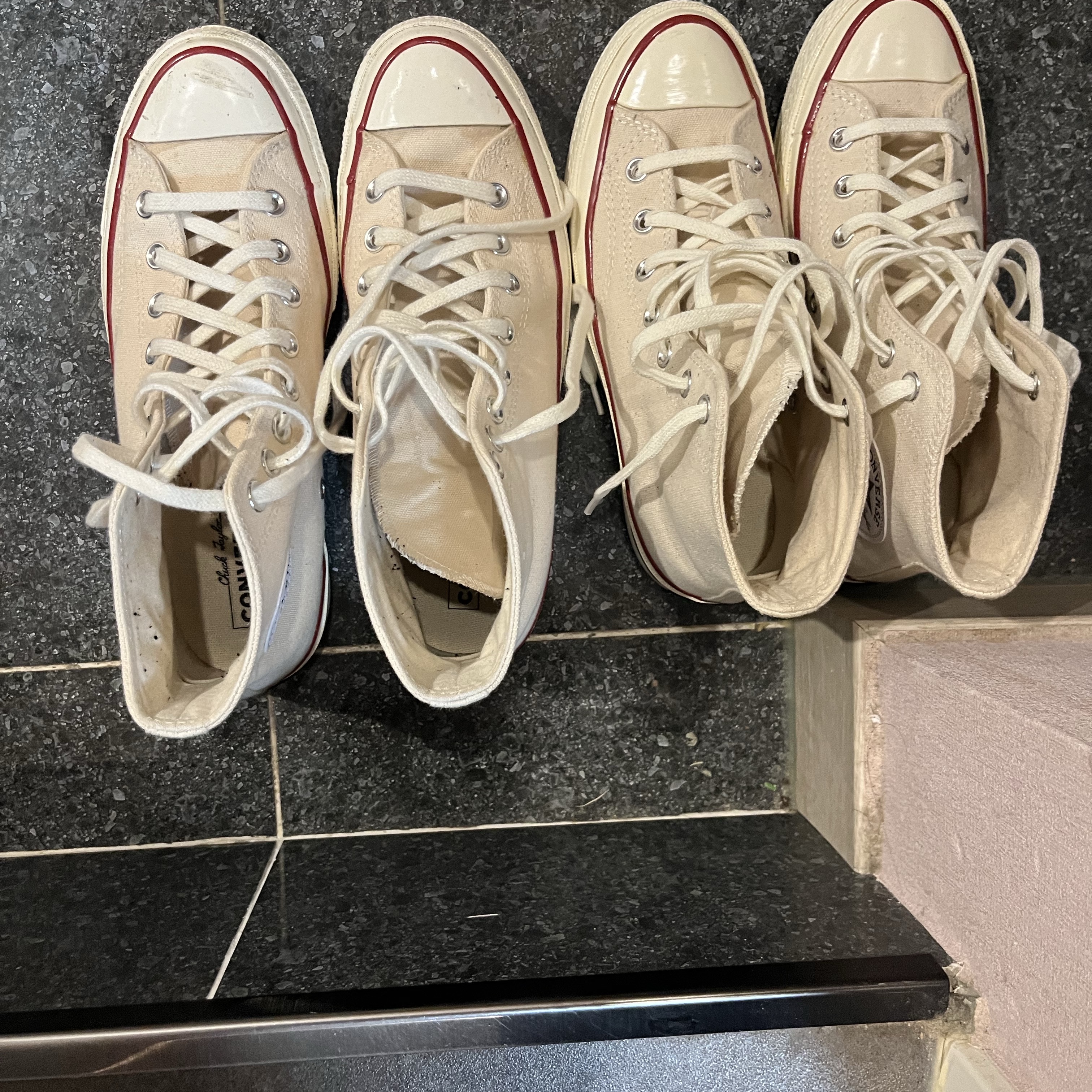 Converse Chuck 70 High Parchment 착용 스타일 - 2
