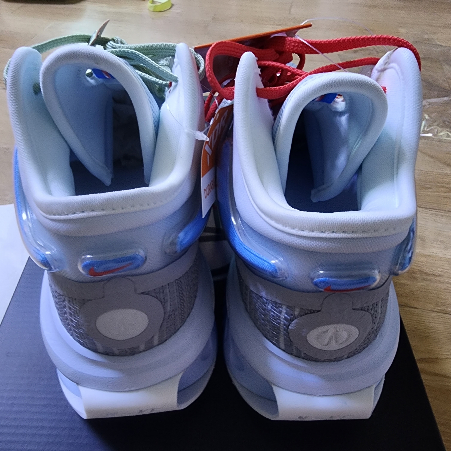 Nike Air Zoom GT Jump 2 EP Wolf Grey Blue Tint 착용 스타일 - 4