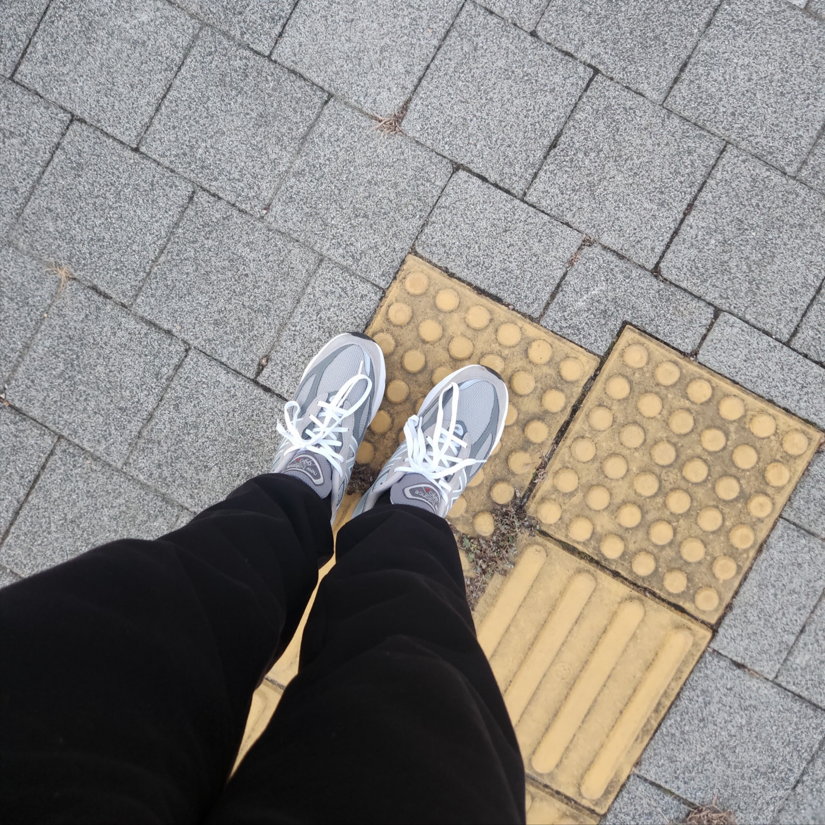 New Balance 990v6 Made in USA Grey - D Standard 착용 스타일