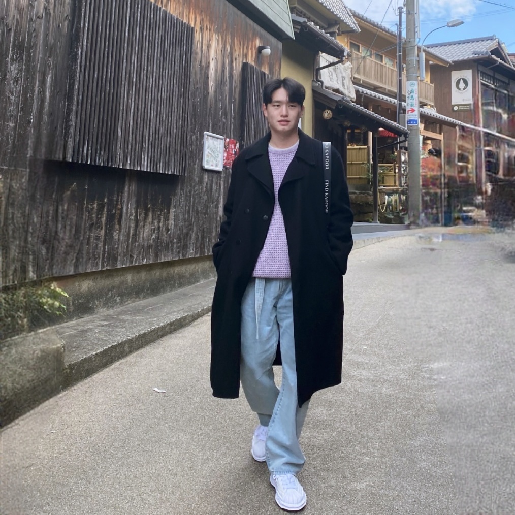Maison Mihara Yasuhiro Blakey OG Sole Canvas Low-top Sneakers White 착용 스타일 - 1