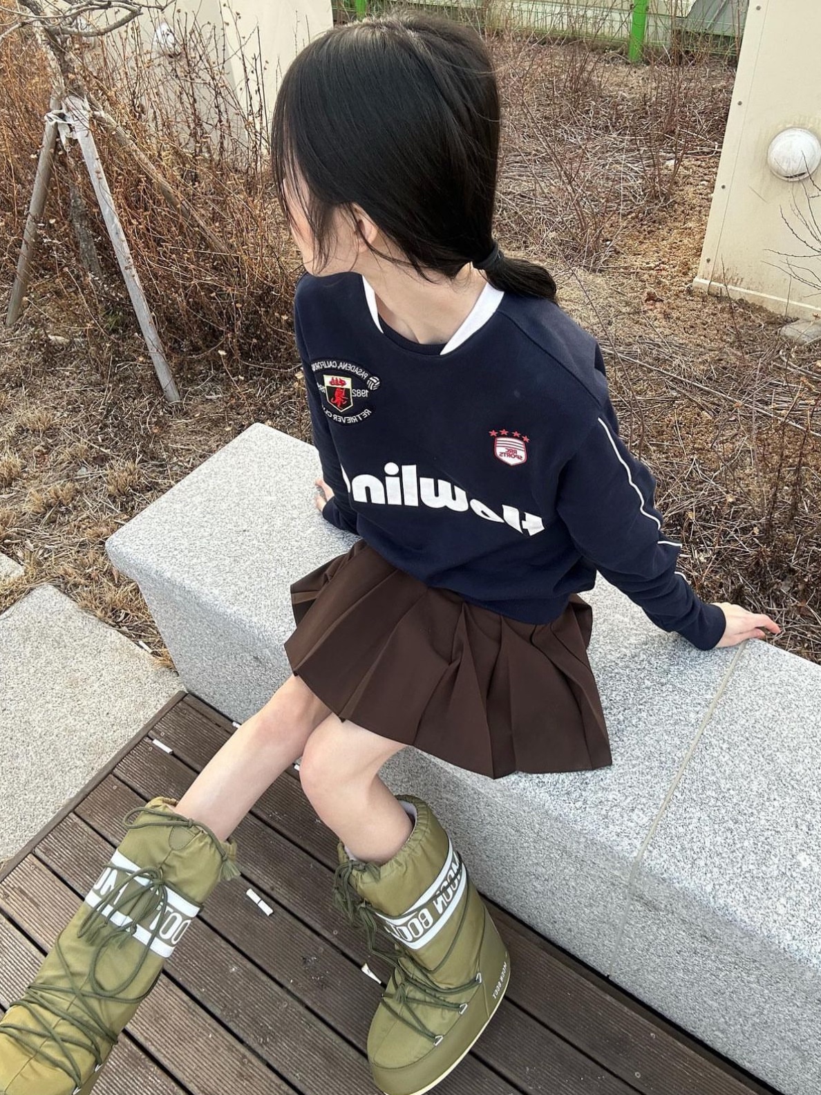 (W) Moon Boot Icon Nylon Boots Khaki 착용 스타일 - 1