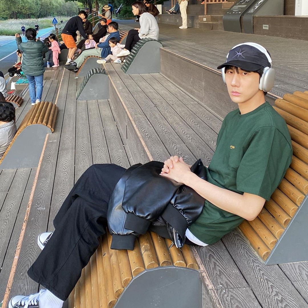 Yunse Hatch Nylon Cap Black 착용 스타일 - 2