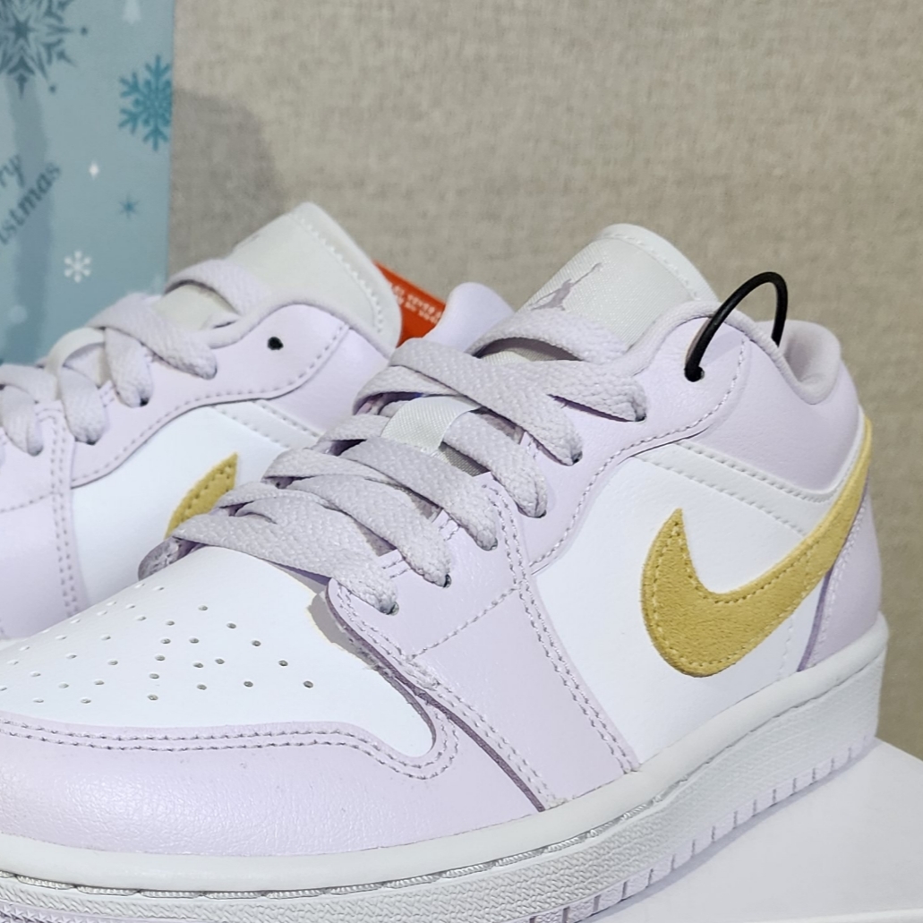 (W) Jordan 1 Low Barely Grape Lemon Wash 착용 스타일