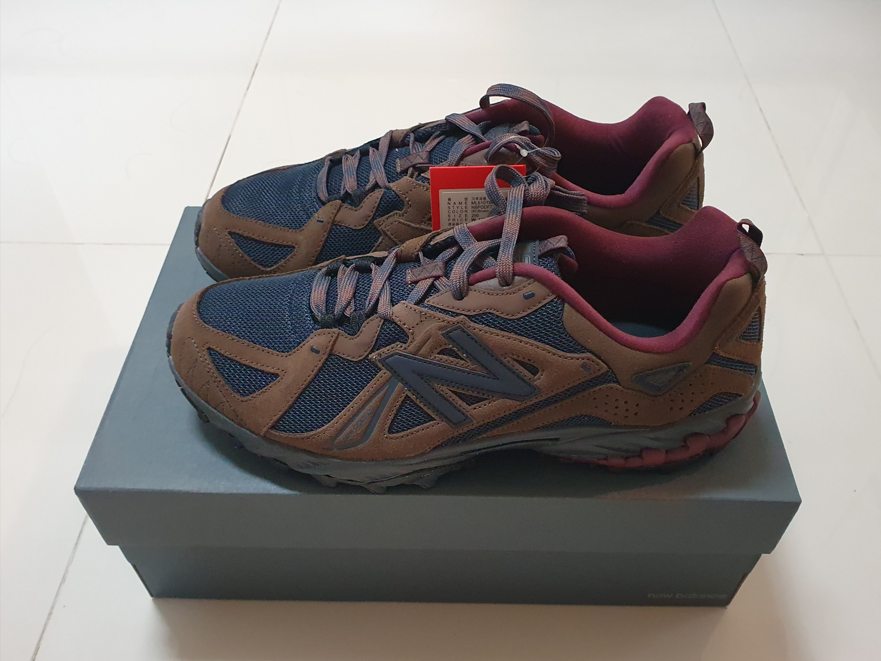 New Balance ML610T Dark Mushroom - D Standard 착용 스타일