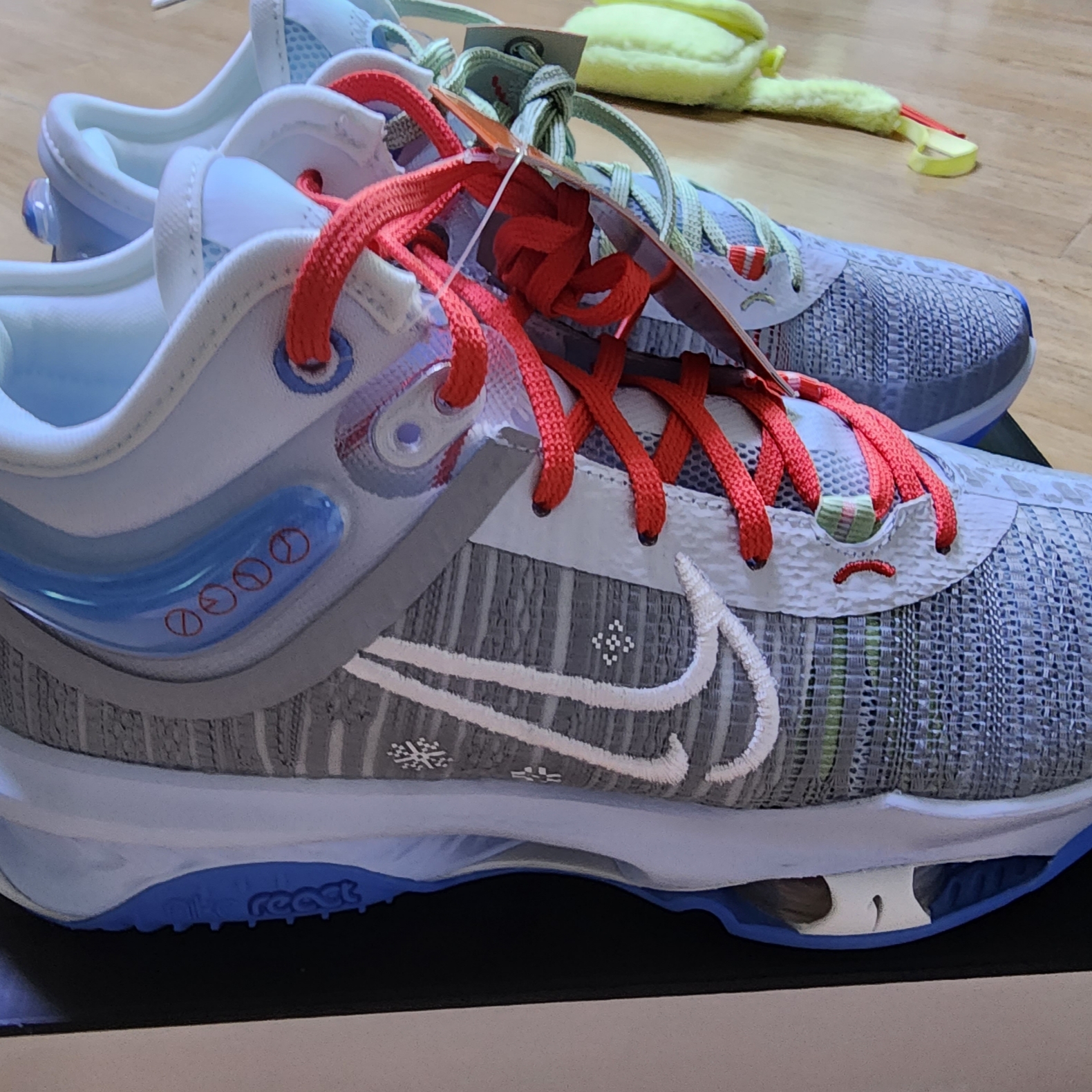 Nike Air Zoom GT Jump 2 EP Wolf Grey Blue Tint 착용 스타일 - 3