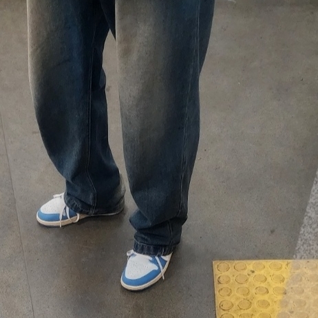 Jordan 1 Low SE Tokyo 96 착용 스타일 - 3