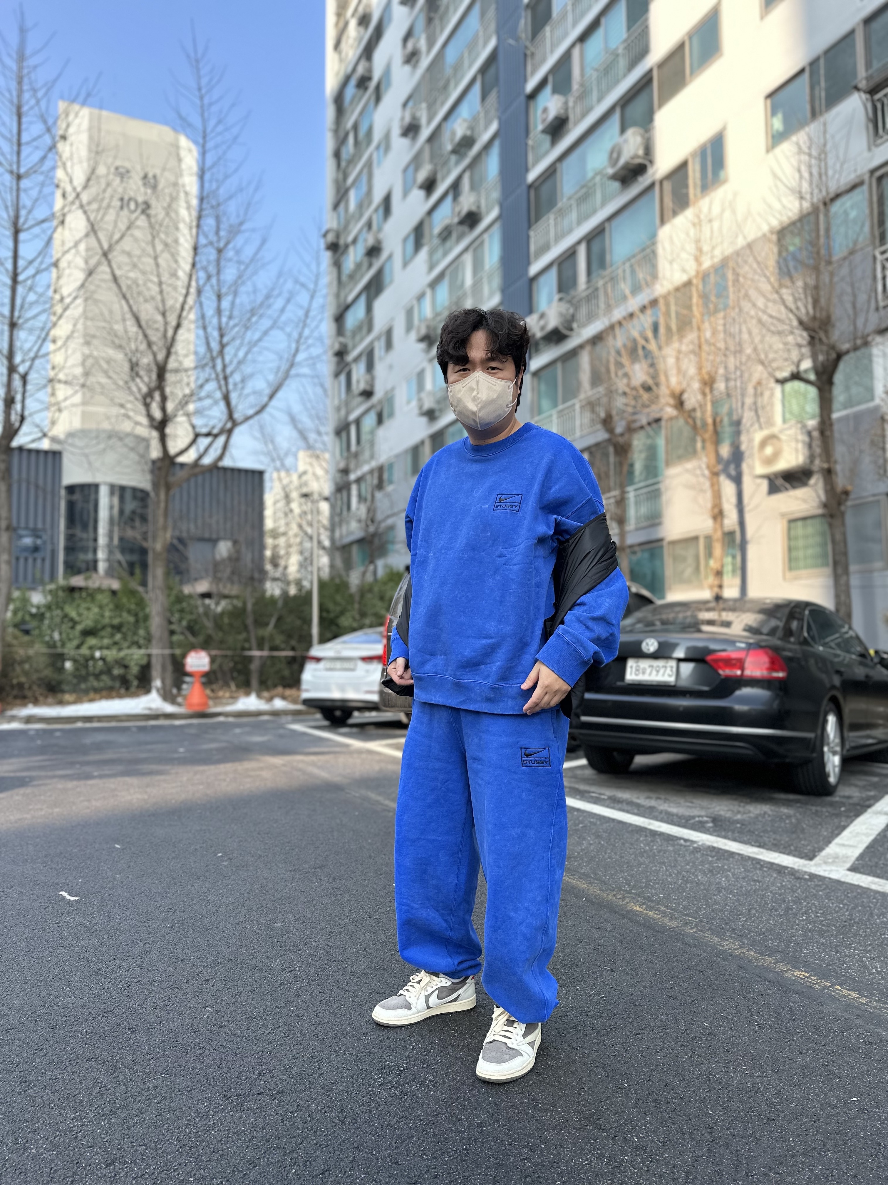 Nike x Stussy NRG Acid Washed Crewneck Game Royal (DR4024-480), Nike x Stussy NRG Acid Washed Fleece Pants Game Royal (DR4025-480) 착용 스타일 - 3