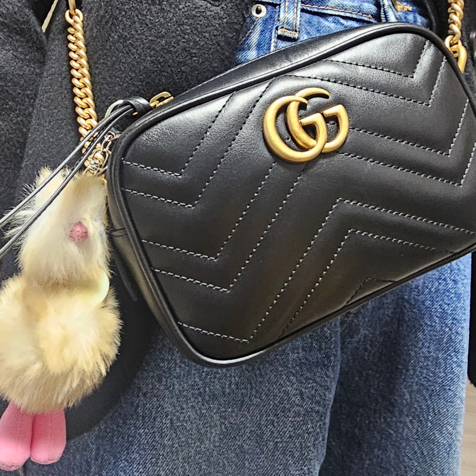 Cosymosy Mini Bird Keyring Oatmeal - Renewal Ver., Gucci GG Marmont Zip Top Matelasse Mini Bag Black 착용 스타일