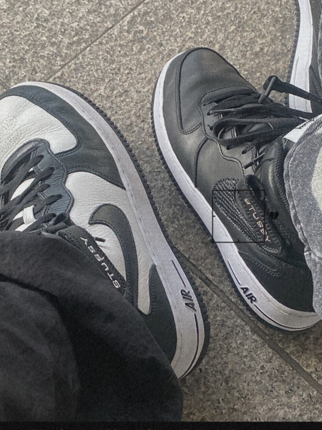 Nike x Stussy Air Force 1 '07 Mid SP Black and Light Bone, Nike x Stussy Air Force 1 '07 Mid SP Black 착용 스타일