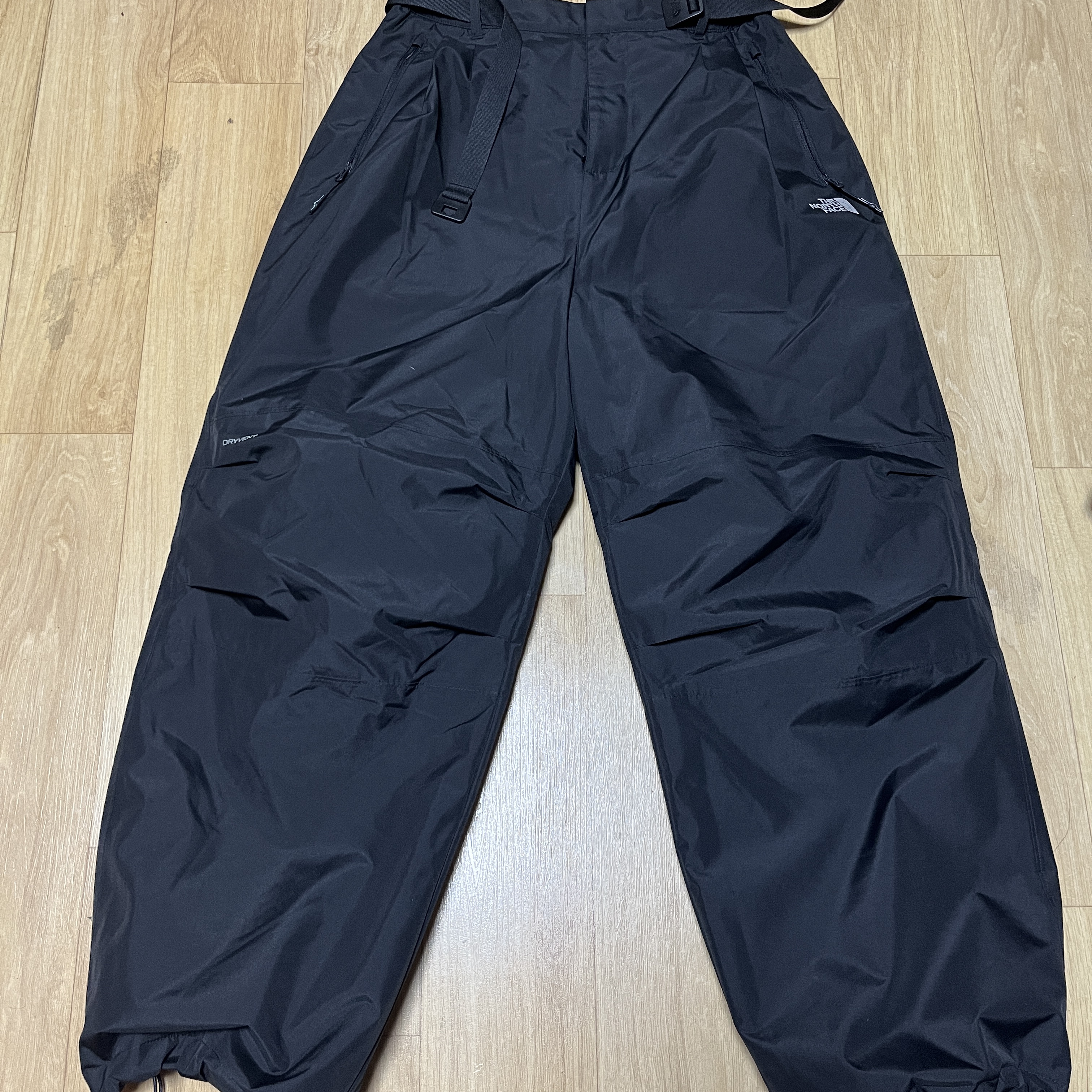 The North Face White Label Slope Heat Pants Black 착용 스타일