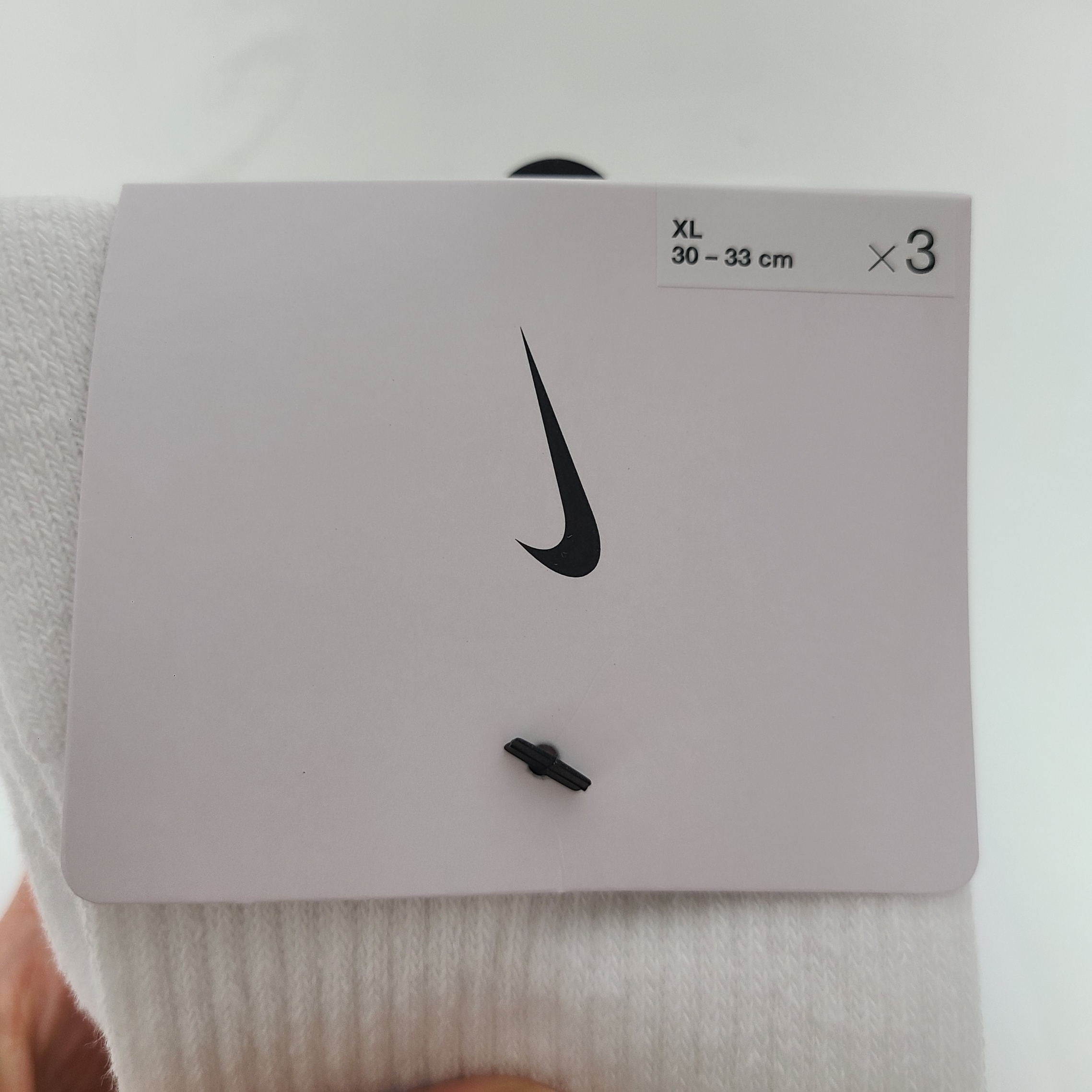 Nike x Stussy Everyday Plus Cushioned Crew Socks White (3 Pack) 착용 스타일 - 5