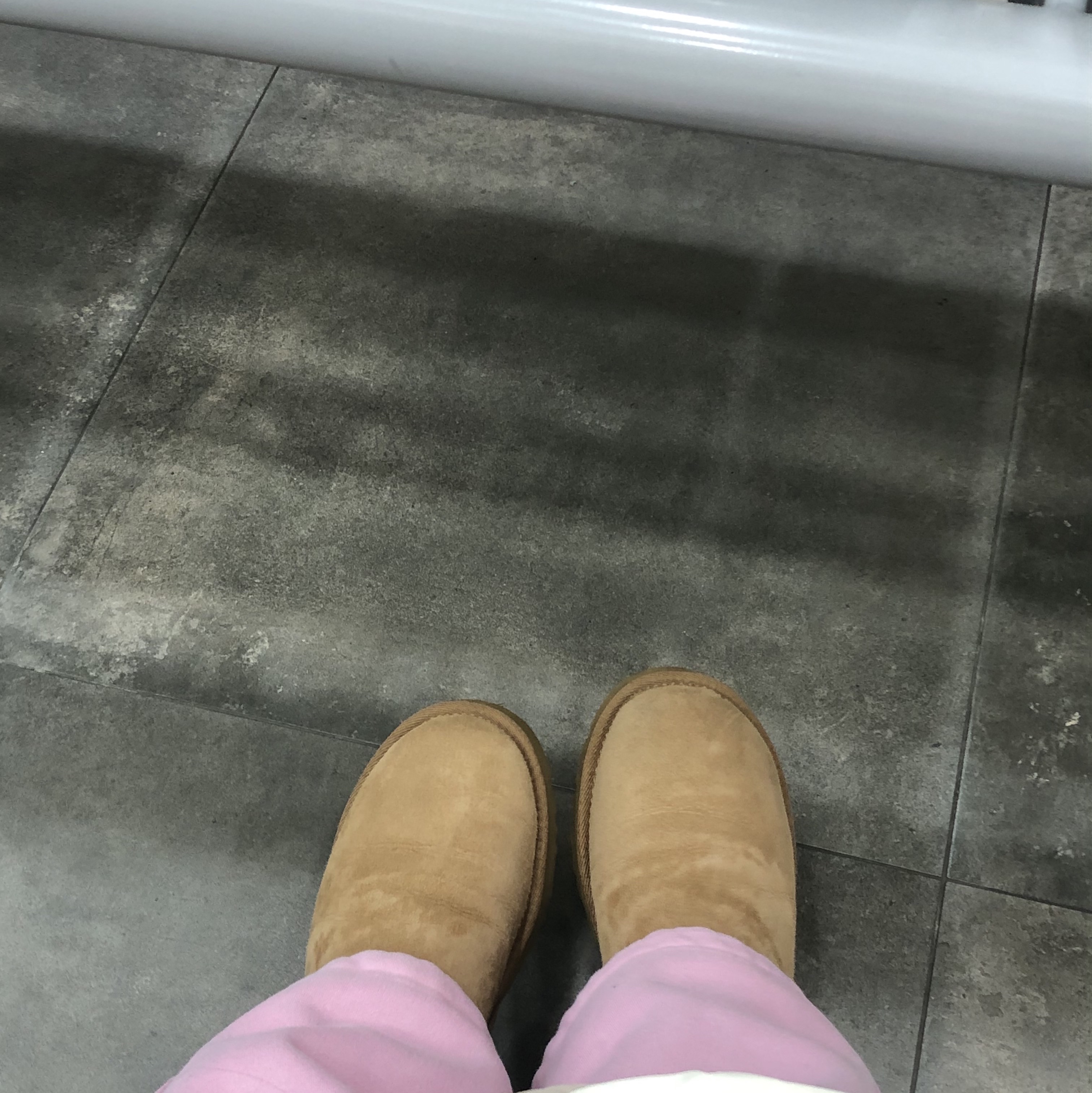 (W) UGG Classic Mini II Boots Chestnut 착용 스타일