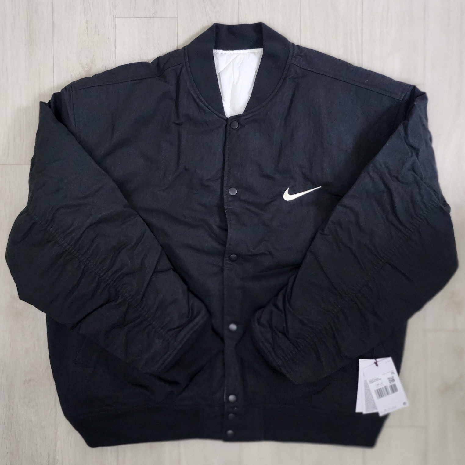 Nike x Stussy Reversible Jacket Black (FJ9153-010) 착용 스타일 - 3