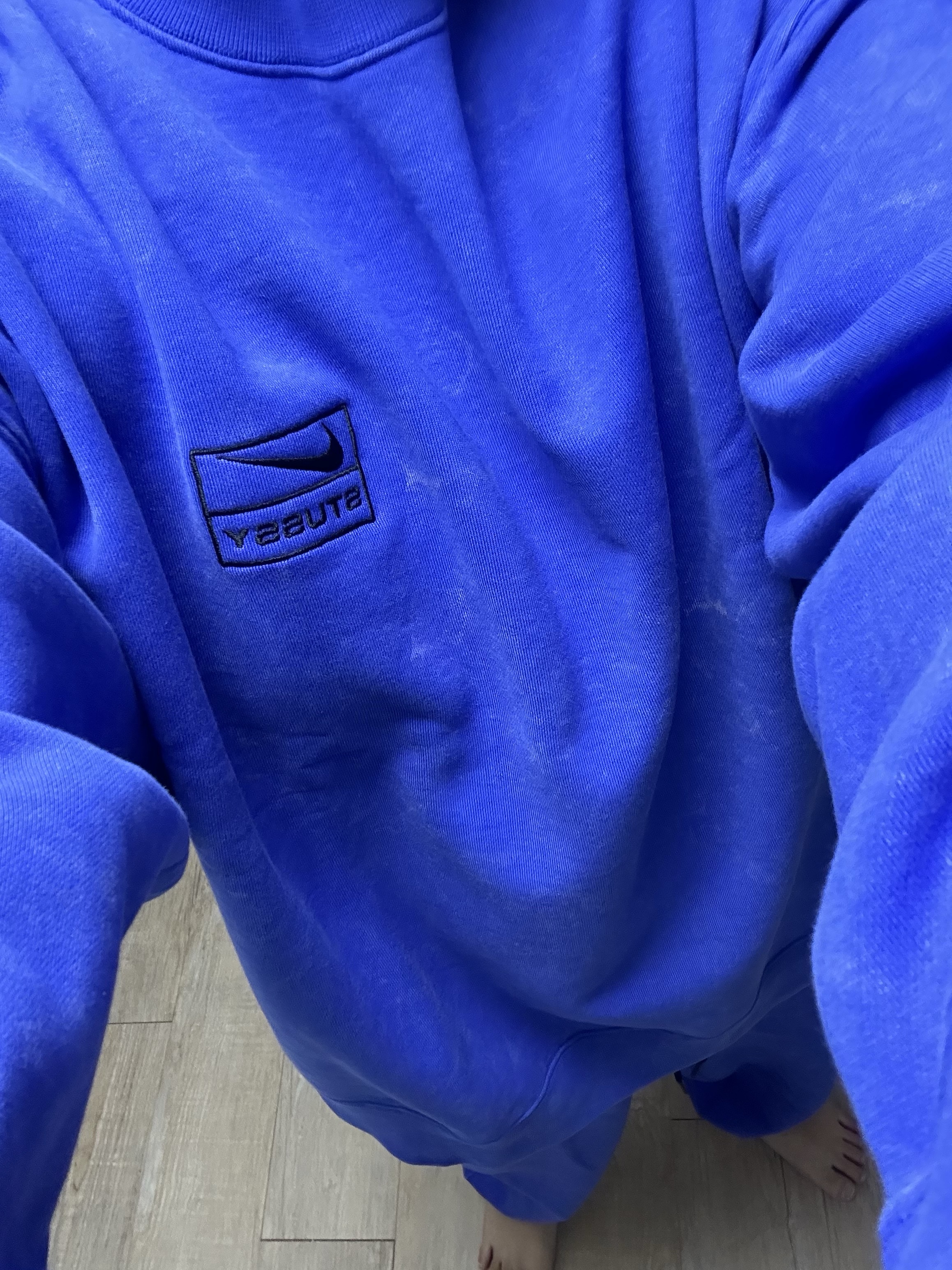 Nike x Stussy NRG Acid Washed Crewneck Game Royal (DR4024-480), Nike x Stussy NRG Acid Washed Fleece Pants Game Royal (DR4025-480) 착용 스타일 - 1