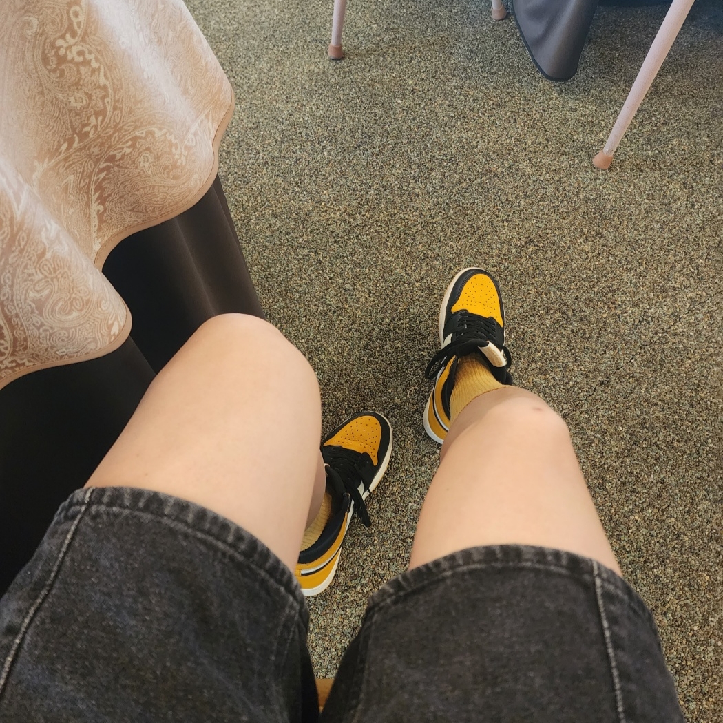 Jordan 1 Retro High OG Taxi 착용 스타일 - 4