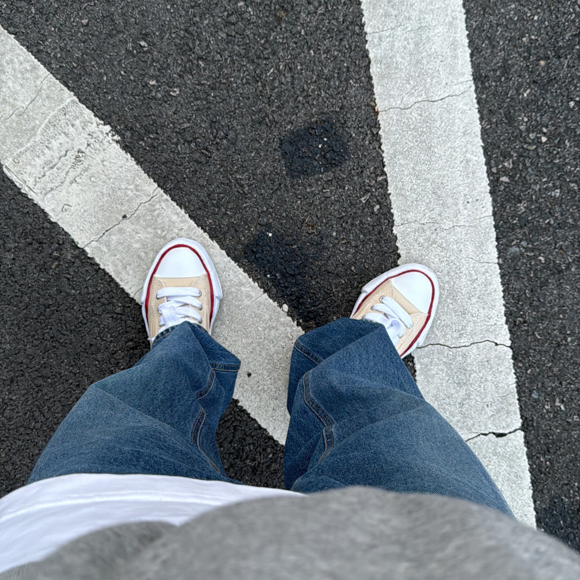 Maison Mihara Yasuhiro Peterson OG Sole Canvas Low-top Sneakers Natural 착용 스타일