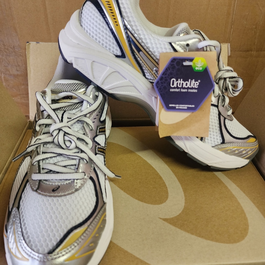 Asics GT-2160 White Pure Silver 착용 스타일 - 1