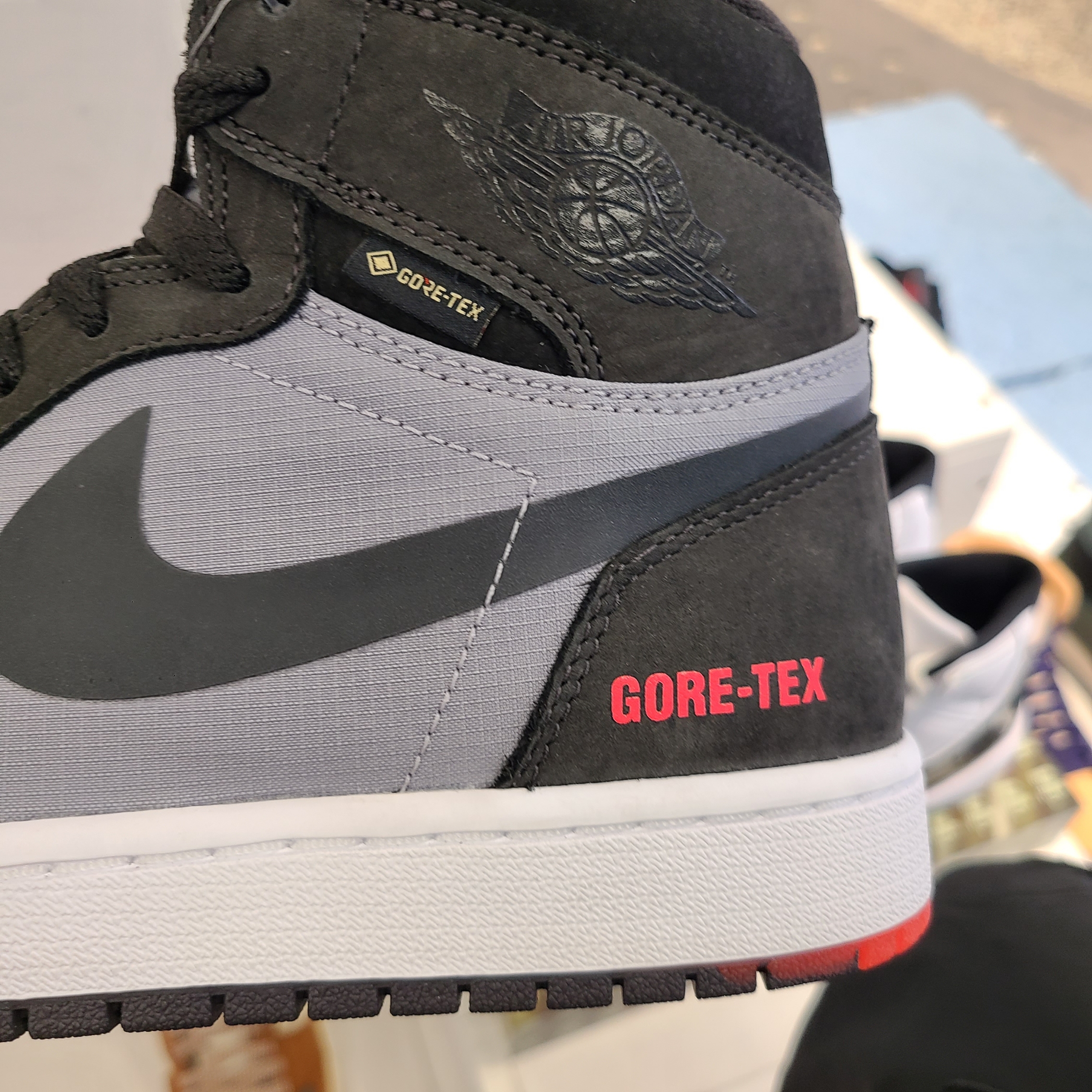 Jordan 1 Element Gore-Tex Black Cement 착용 스타일 - 6