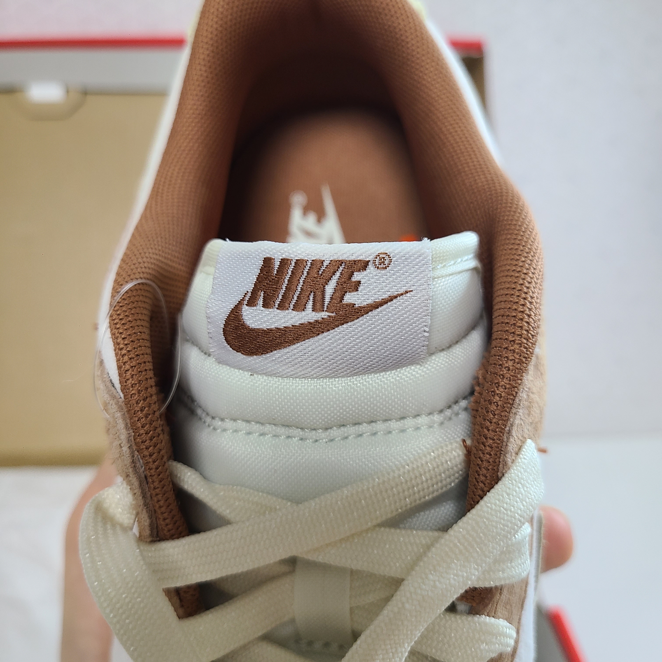 Nike Dunk Low Pro Premium Medium Curry 착용 스타일 - 4