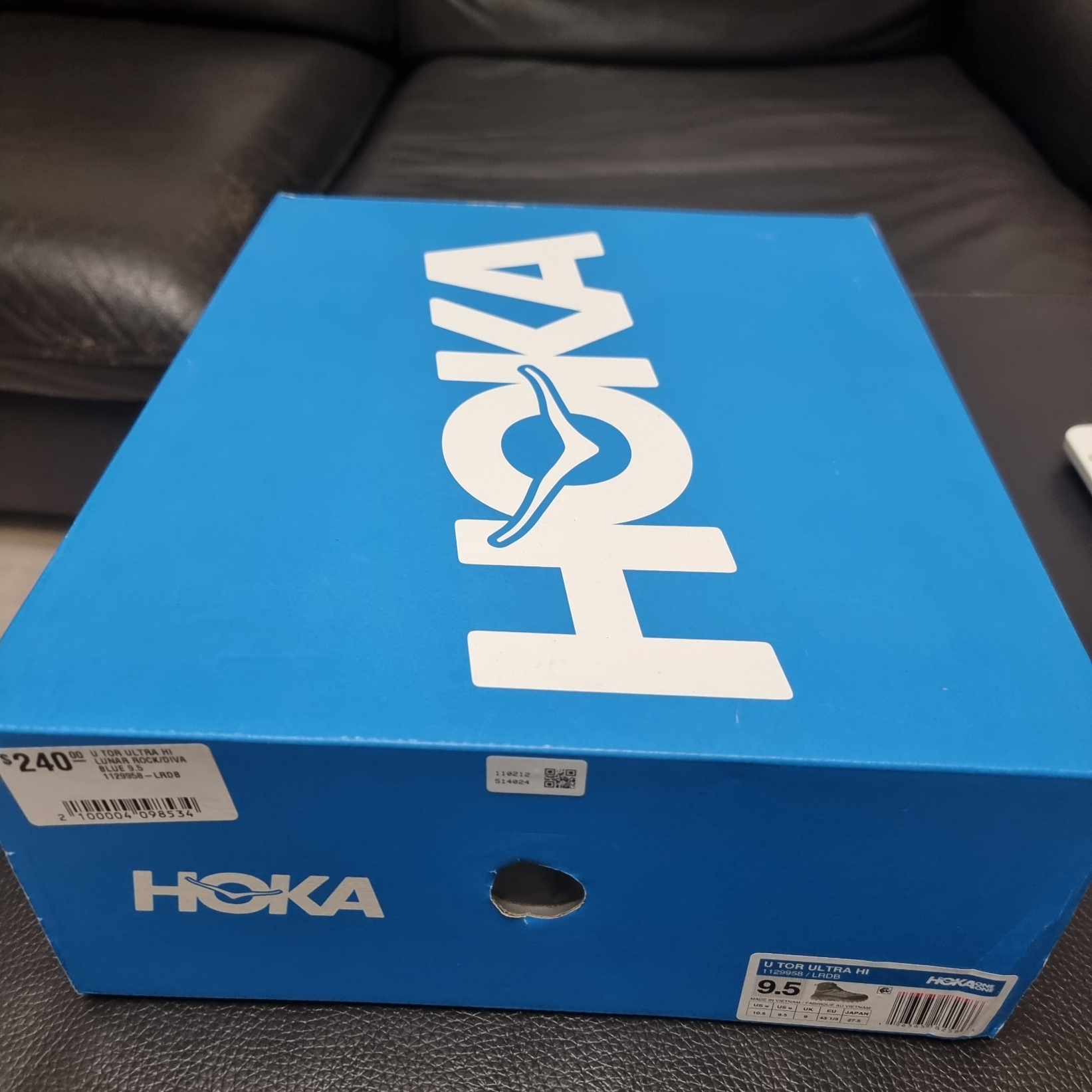 Hoka Tor Ultra High Lunar Rock Diva Blue 착용 스타일 - 2