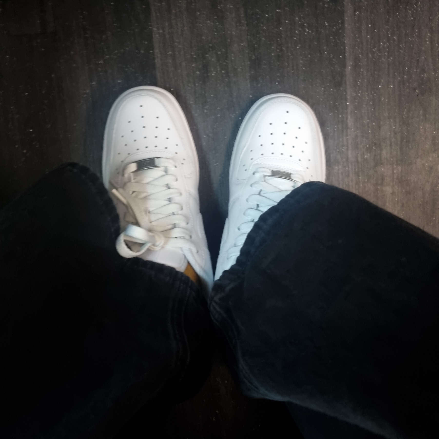 (W) Nike Air Force 1 '07 Low White 착용 스타일