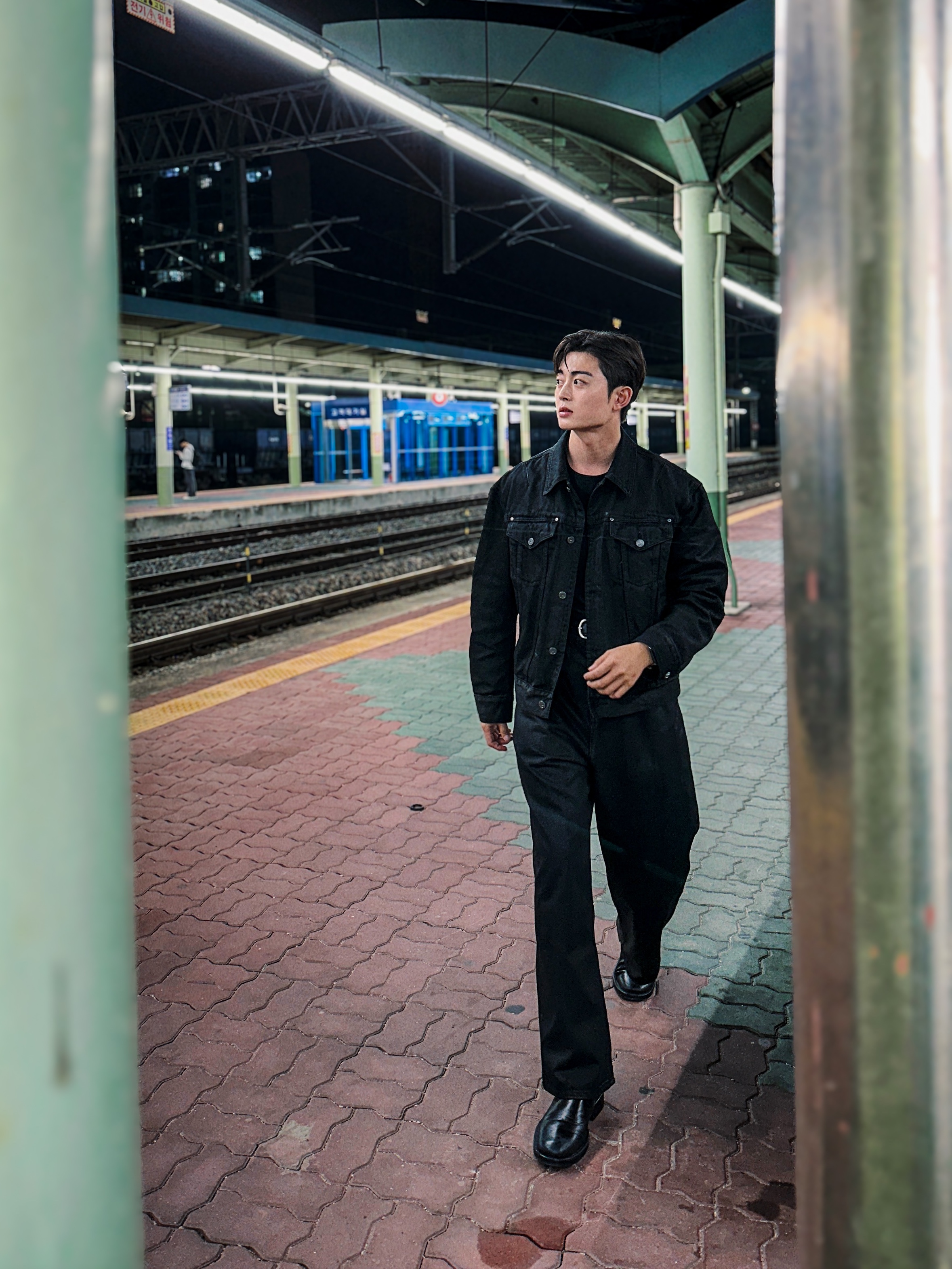 Kinchi Oddly - 701 (a) Black 착용 스타일 - 1