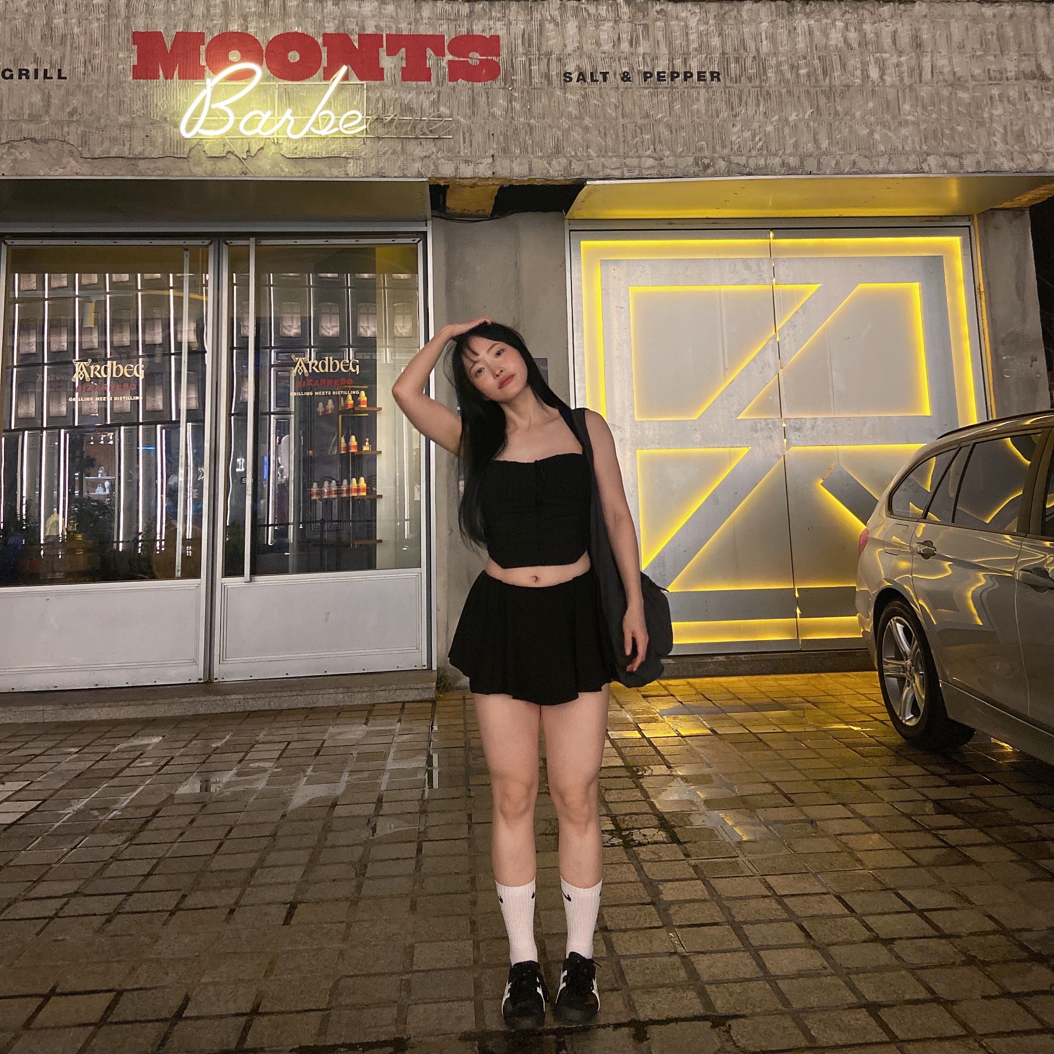 오니츠카 타이거 멕시코 66 블랙 화이트 착용 스타일 - 1