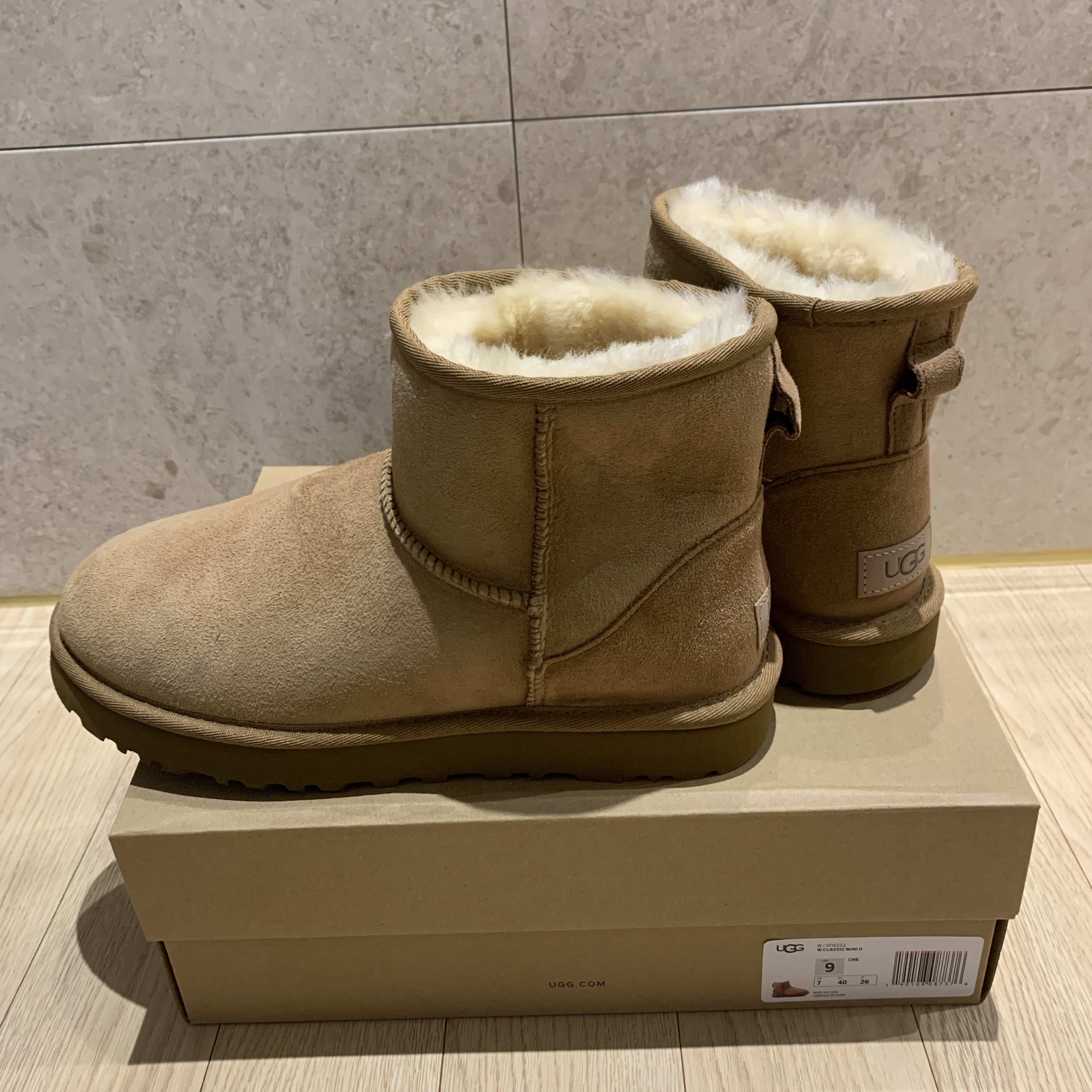 (W) UGG Classic Mini II Boots Chestnut 착용 스타일