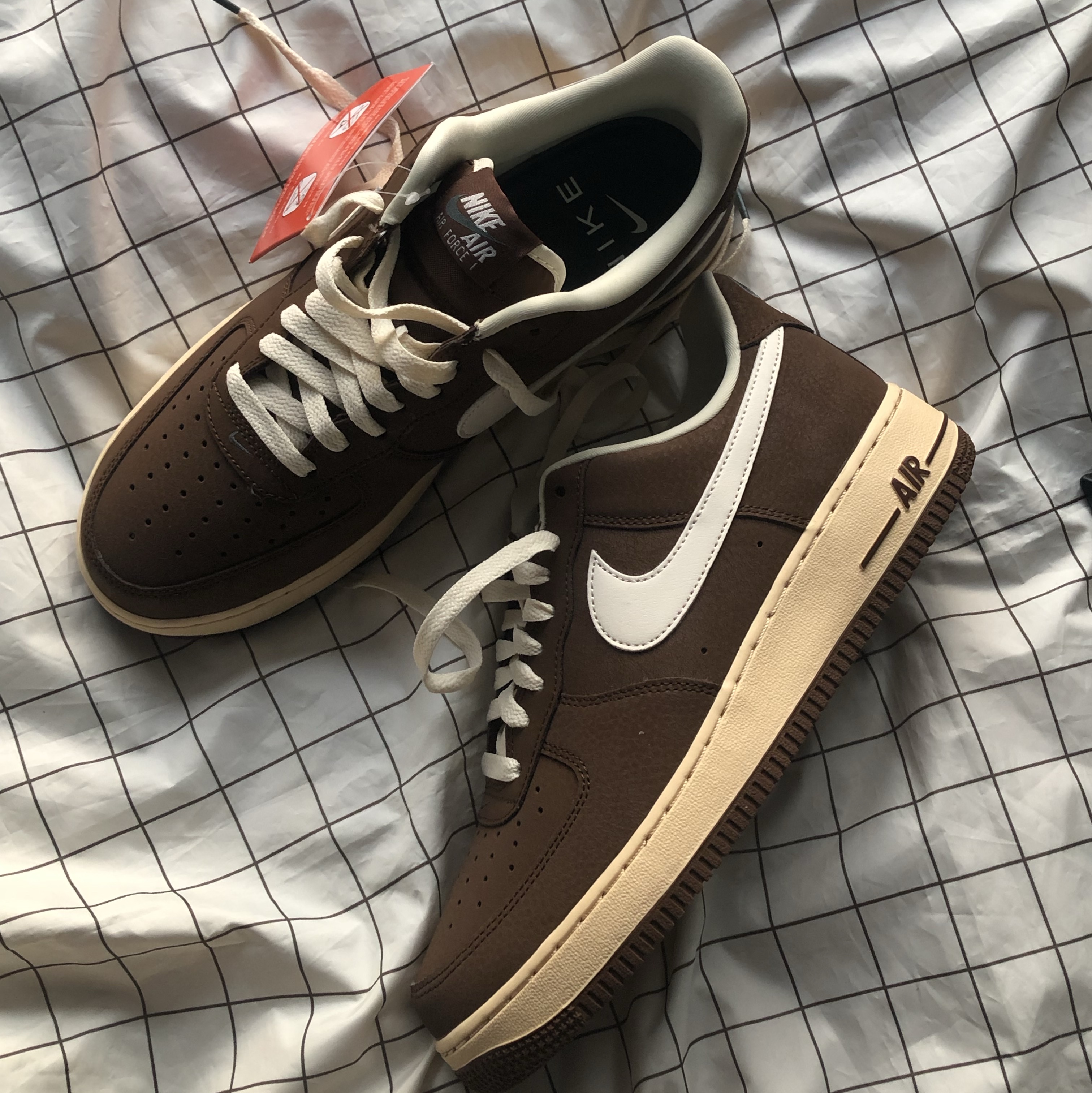 Nike Air Force 1 '07 Cacao Wow Coconut Milk 착용 스타일 - 2