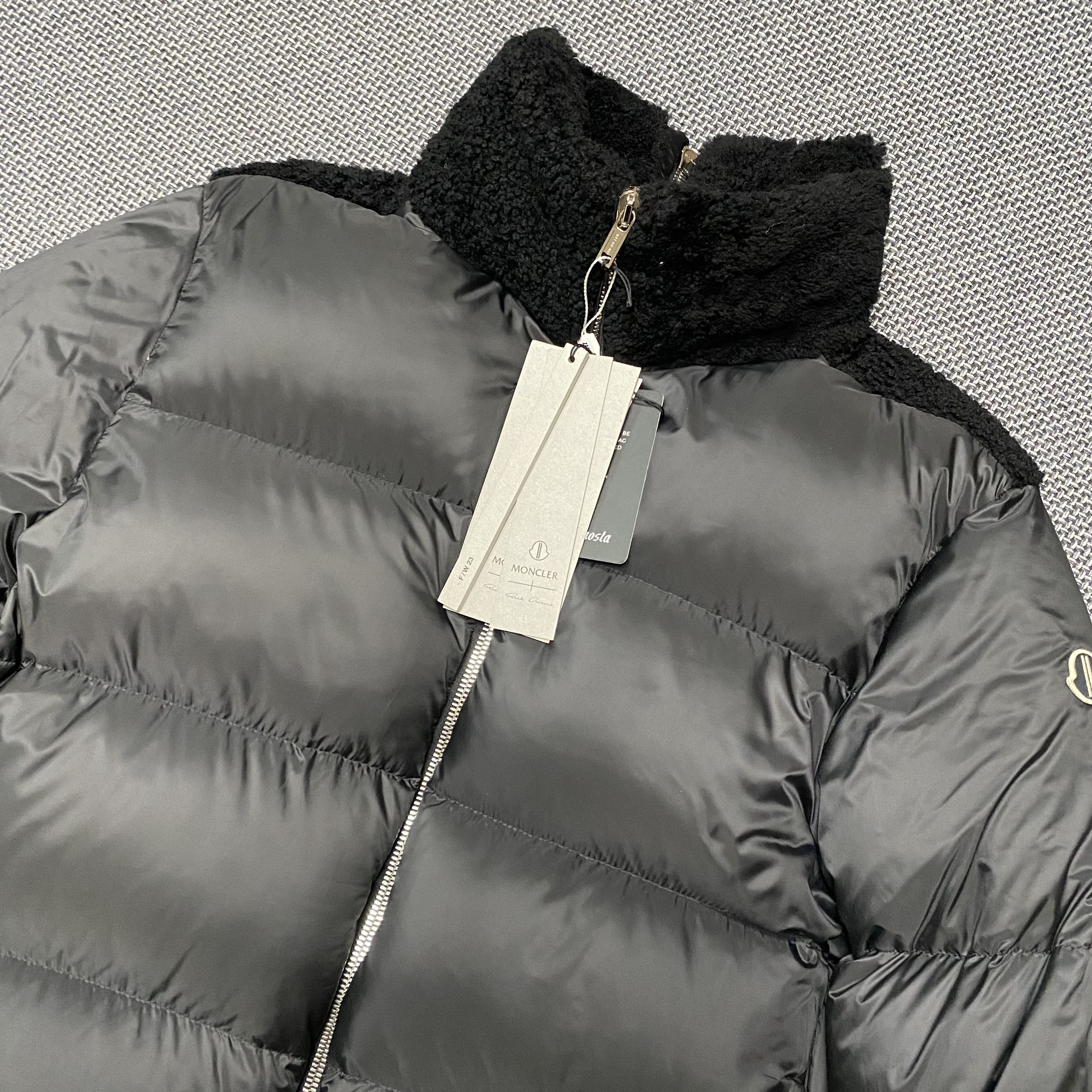 Moncler x Rick Owens Cyclopic Short Down Jacket Black - 23FW 착용 스타일 - 1