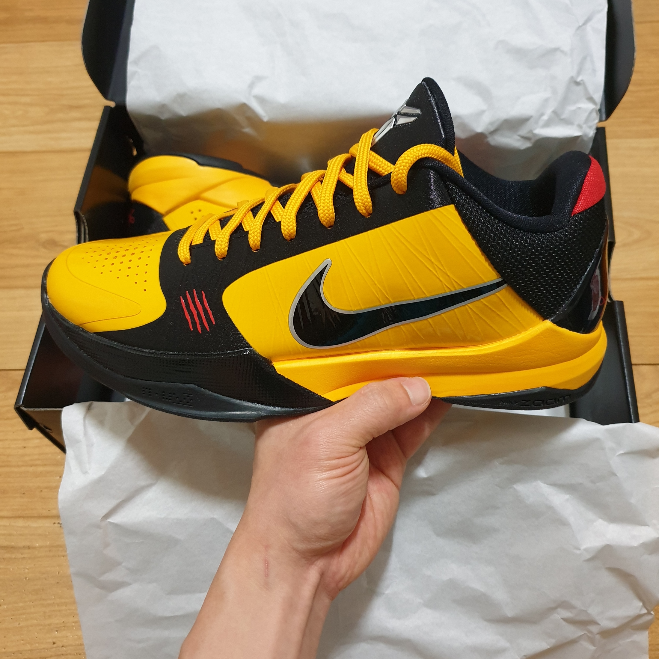 Nike Kobe 5 Protro Bruce Lee 착용 스타일 - 3