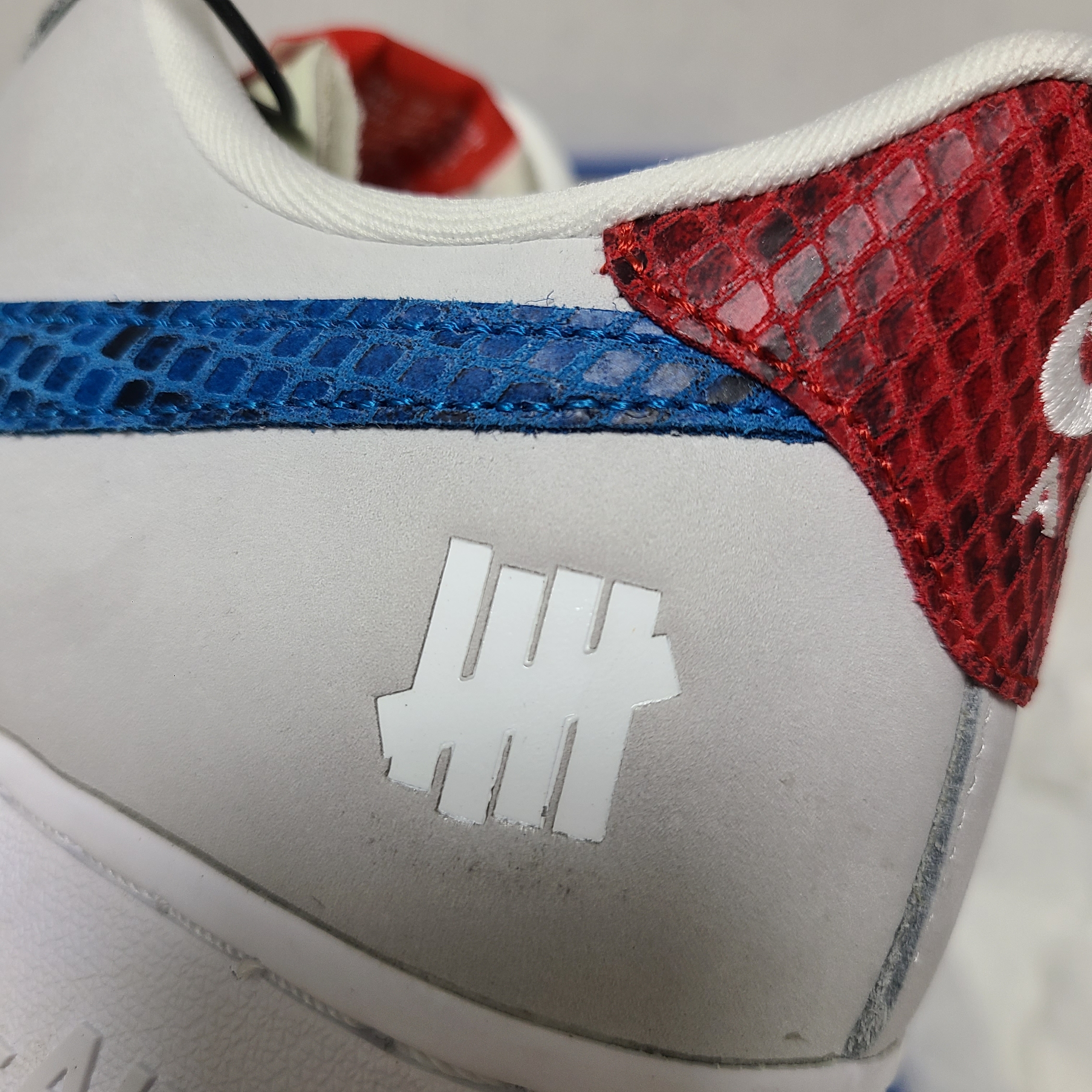 Nike x Undefeated Air Force 1 Low SP 5 On It 착용 스타일 - 8