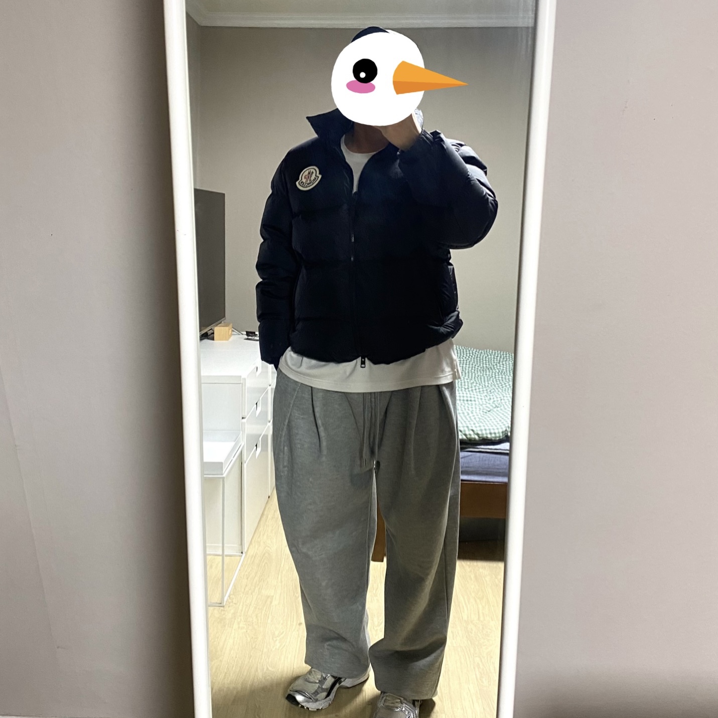 Moncler Citala Short Down Jacket Black - 23FW, Asics Gel-Kayano 14 Cream Black 착용 스타일
