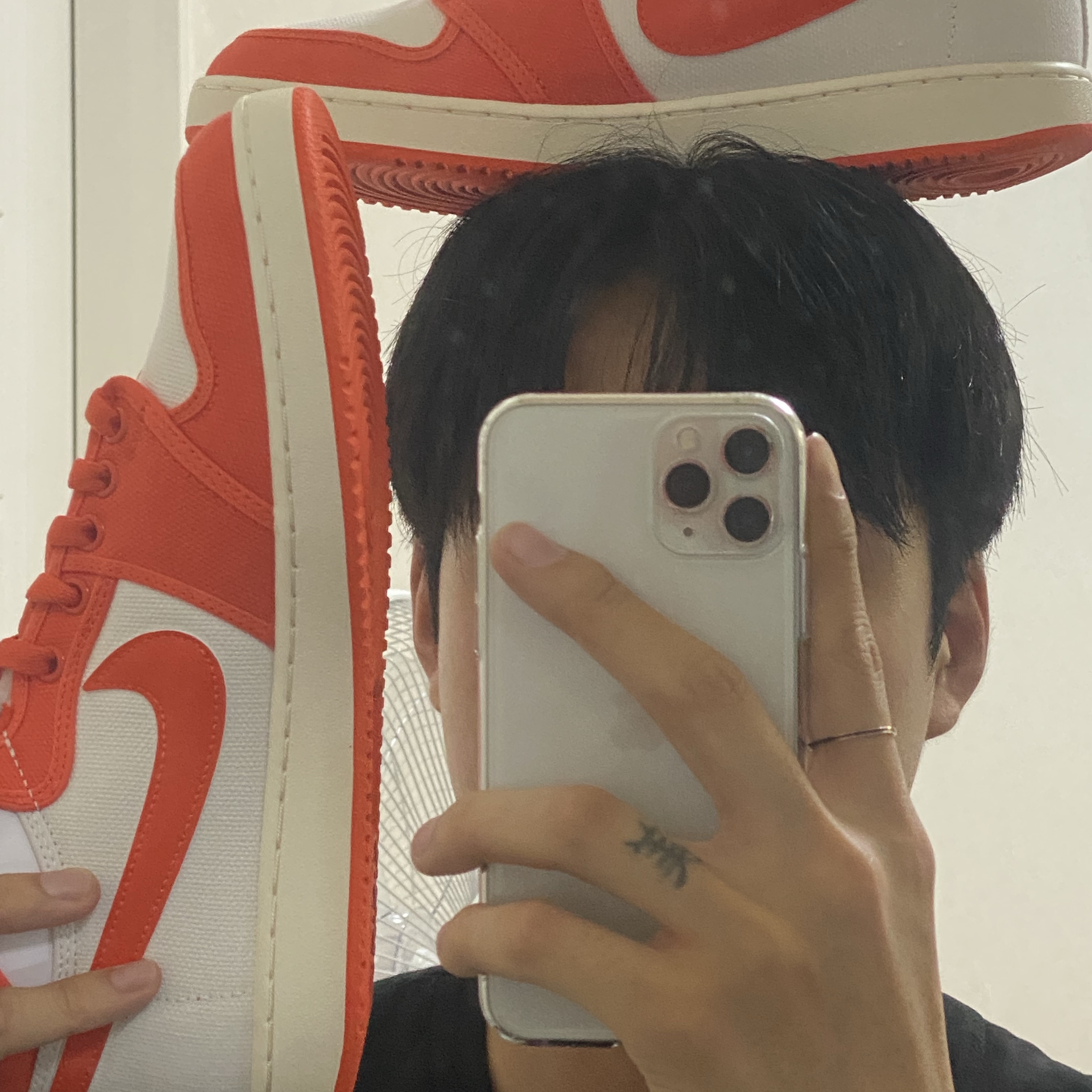 Jordan 1 KO Rush Orange 착용 스타일