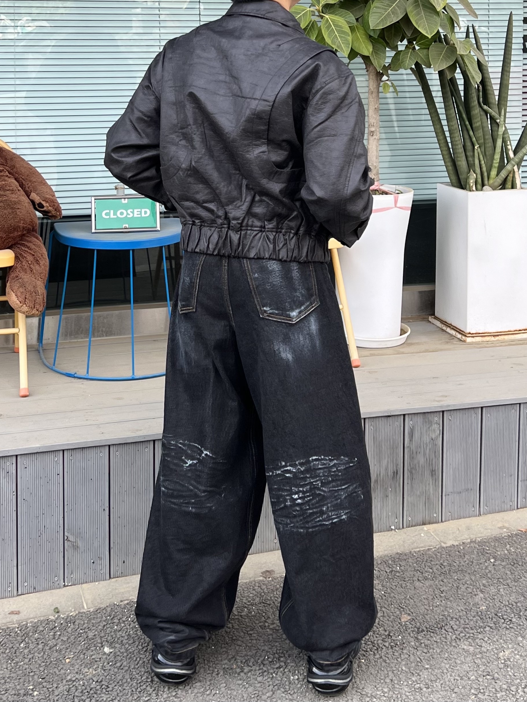 Supreme Flames Jacquard Denim Camp Cap Washed Black - 23SS, Balenciaga Tyrex Sneakers Black 착용 스타일 - 3