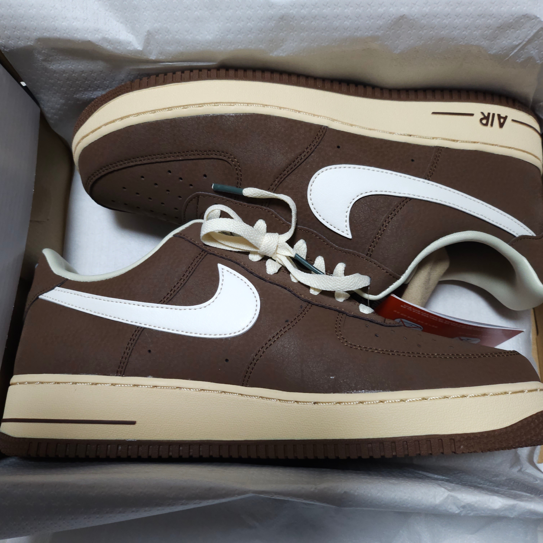 Nike Air Force 1 '07 Cacao Wow Coconut Milk 착용 스타일 - 1