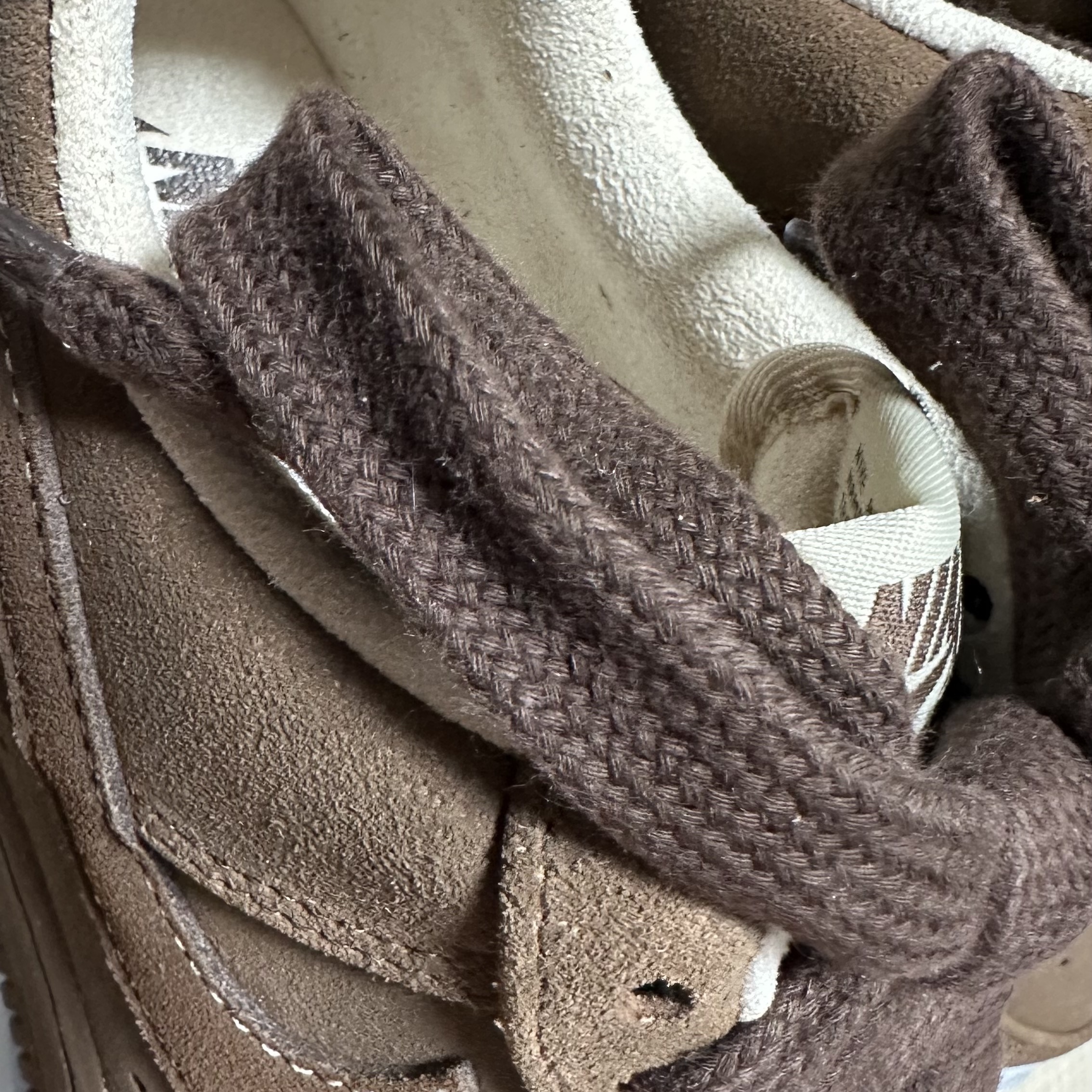(W) Nike Air Force 1 '07 Cacao Wow 착용 스타일