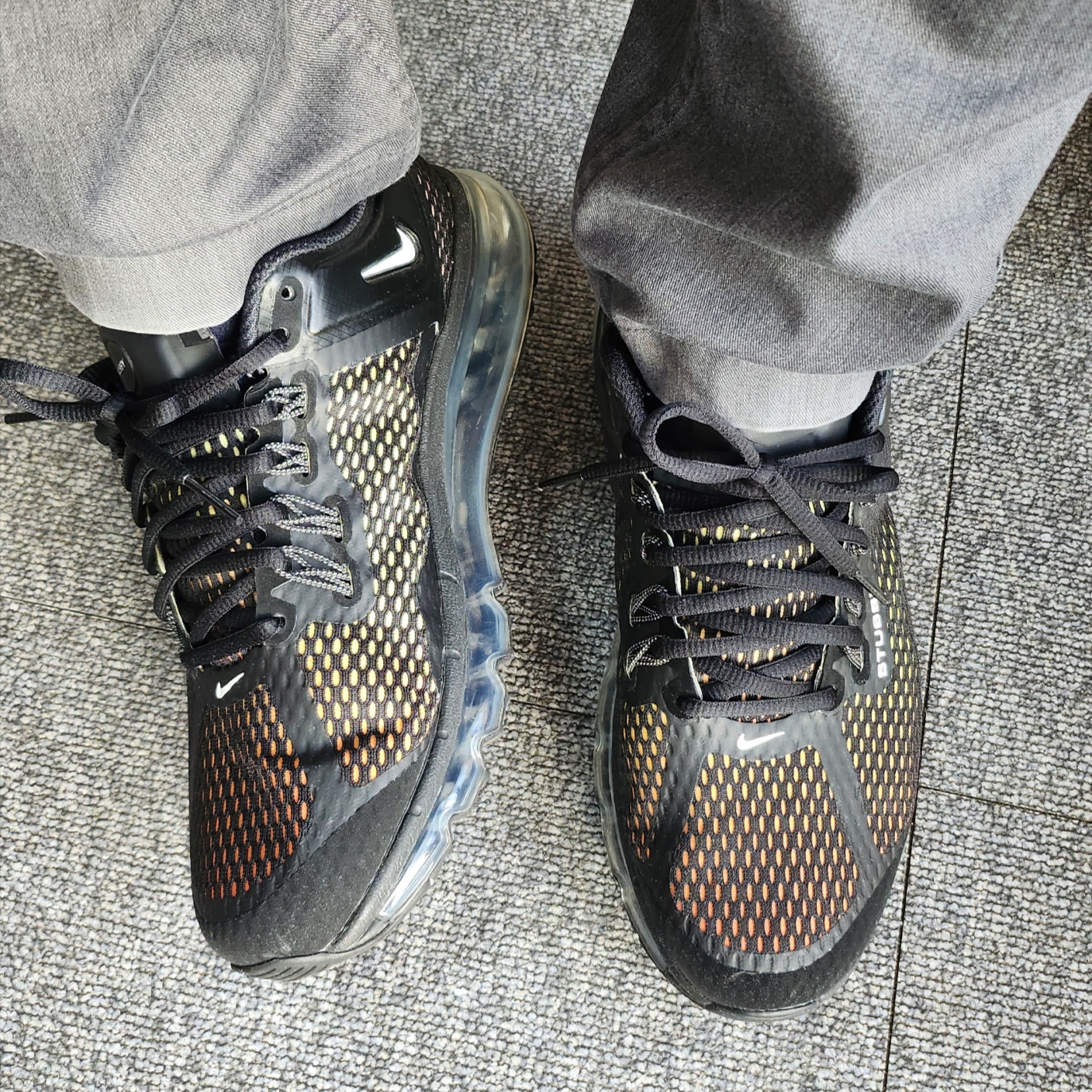Nike x Stussy Air Max 2013 Black 착용 스타일