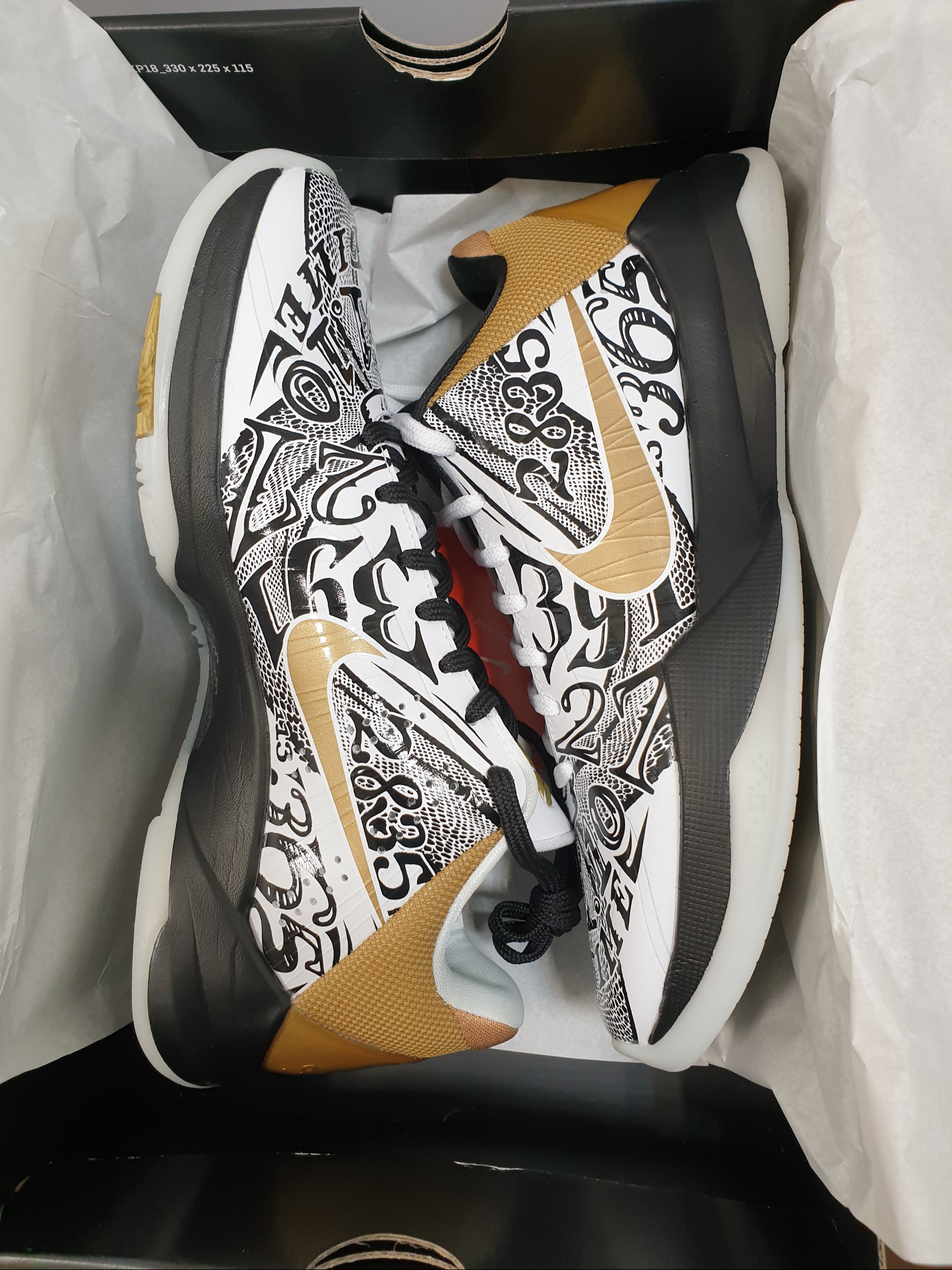 Nike Kobe 5 Protro Big Stage 착용 스타일