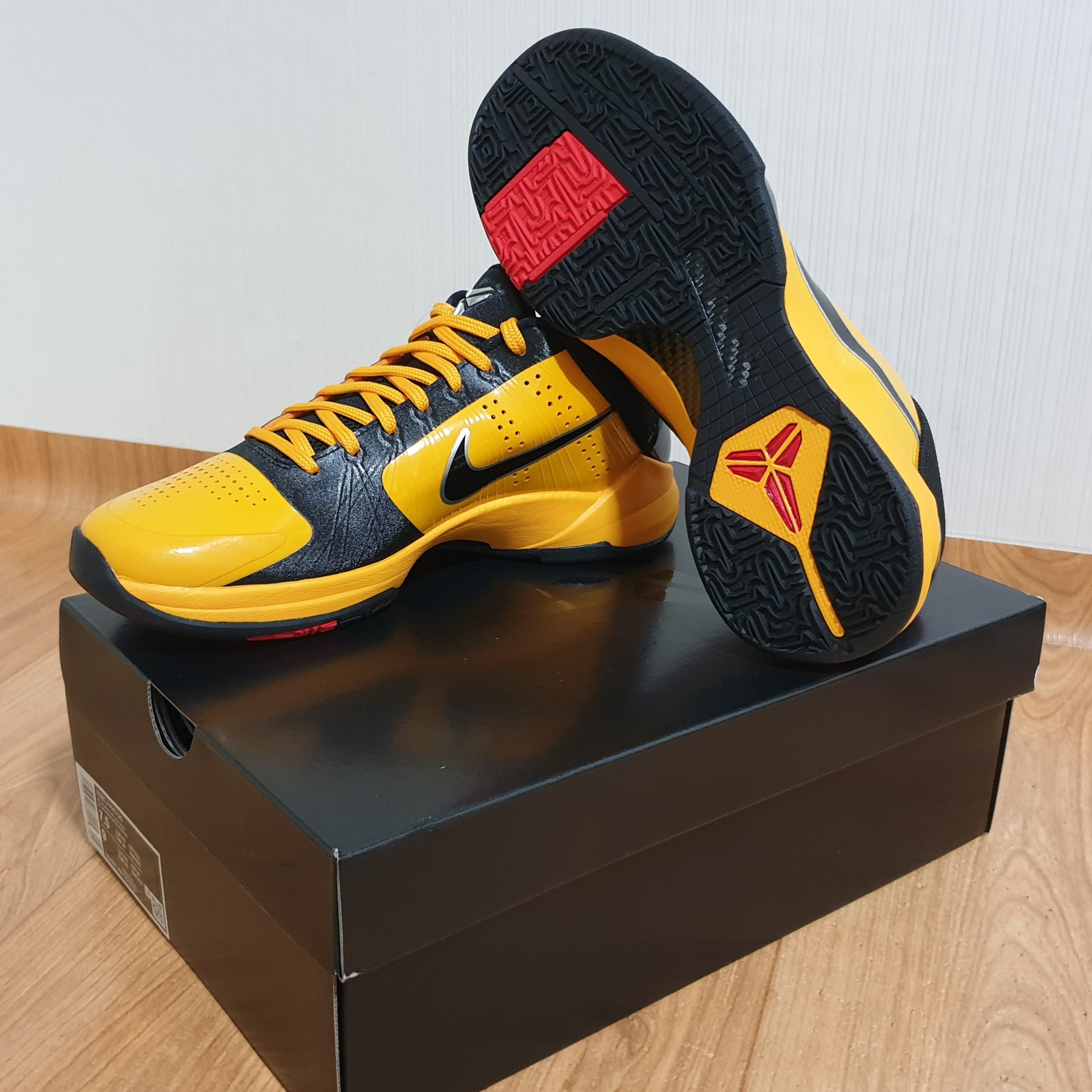 Nike Kobe 5 Protro Bruce Lee 착용 스타일 - 2