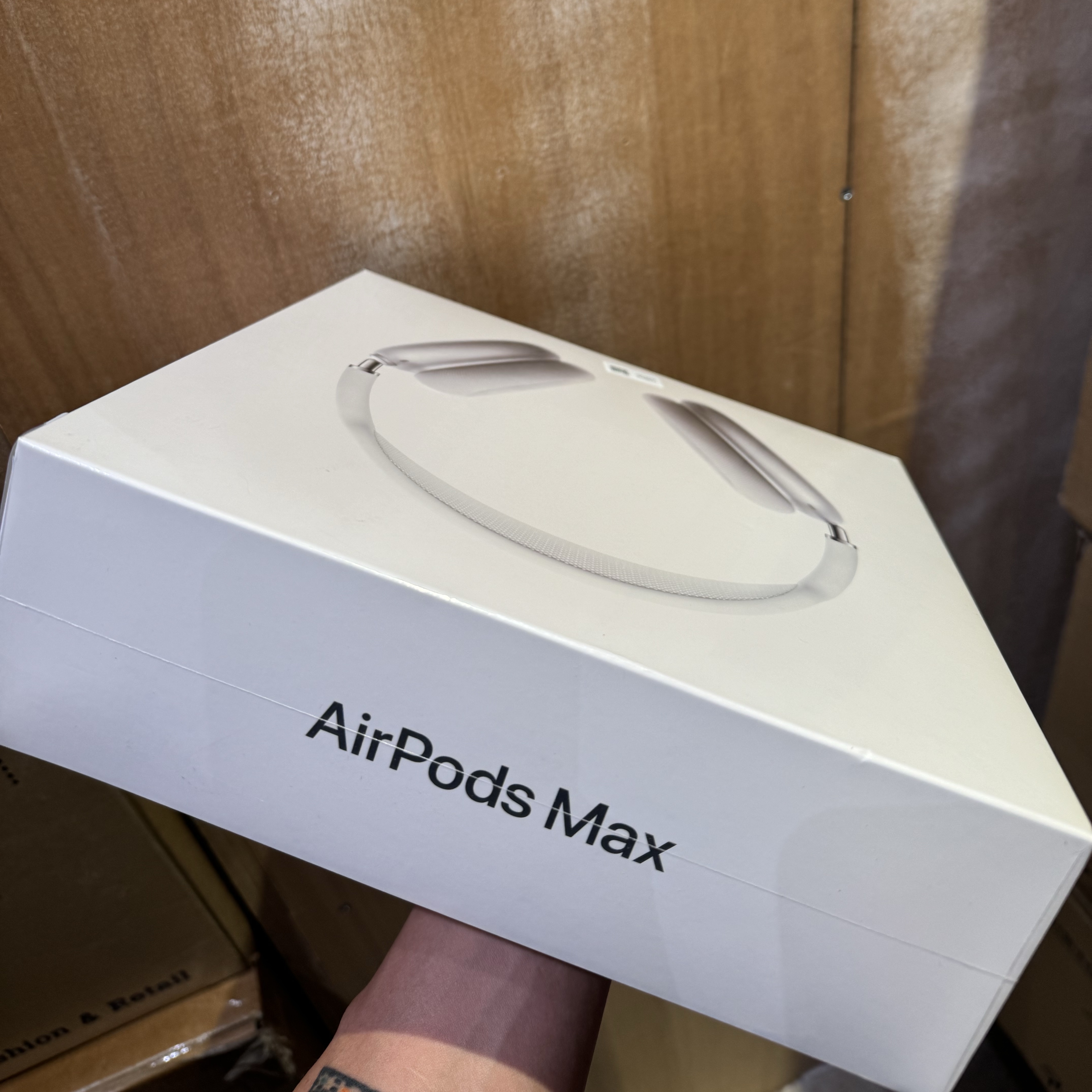 Apple AirPods Max Lightning Silver (Korean Ver.) 착용 스타일 - 1